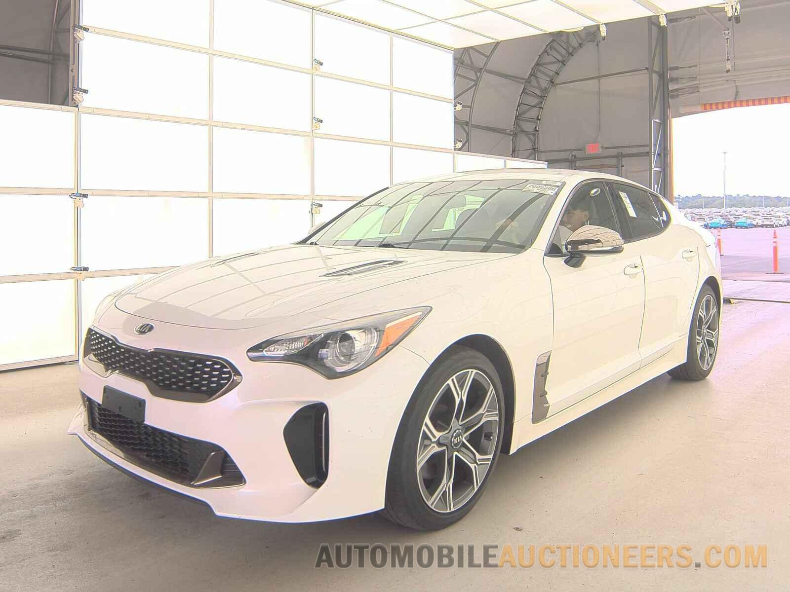 KNAE15LA2L6072322 Kia Stinger 2020