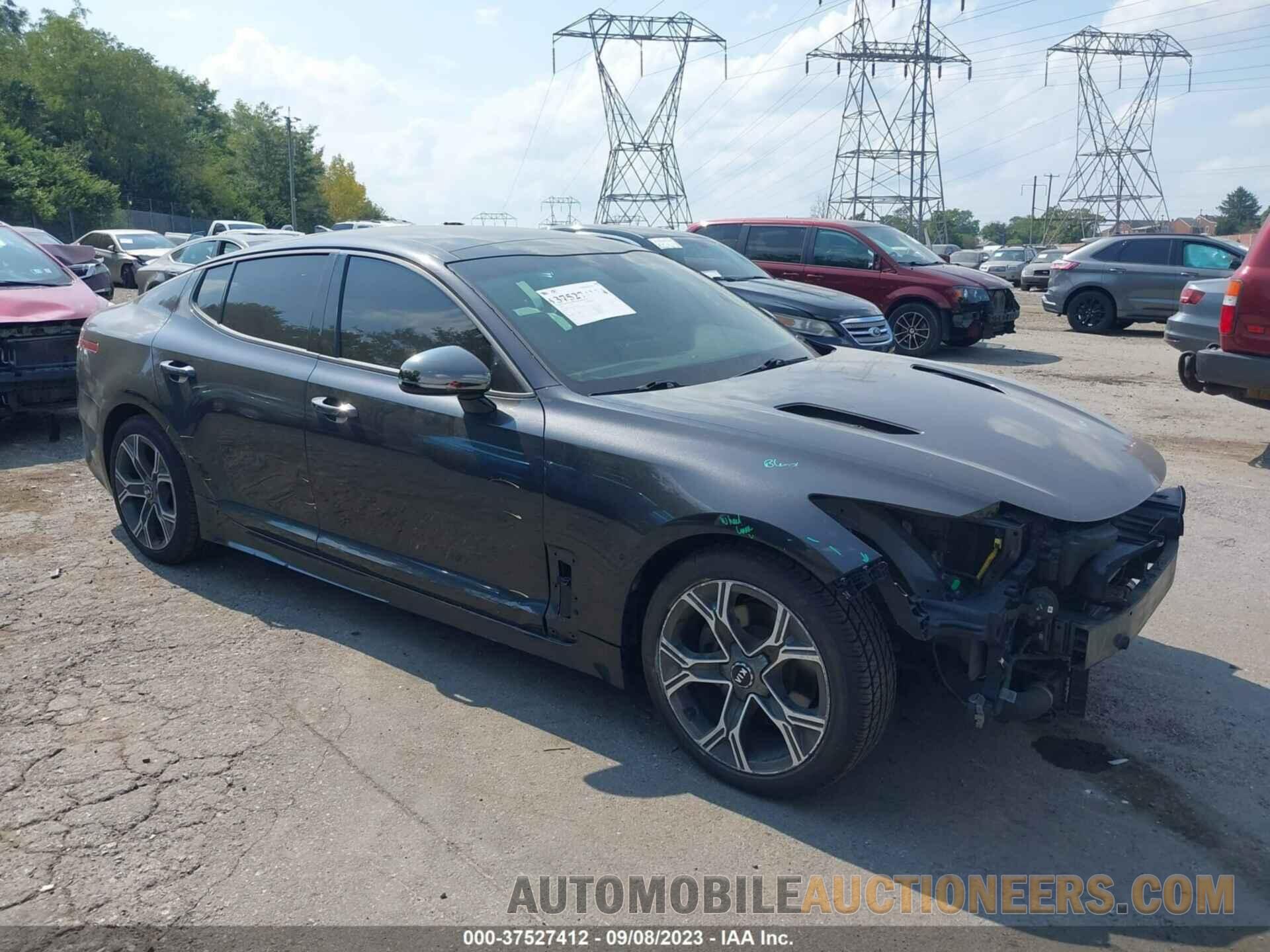 KNAE15LA2L6077410 KIA STINGER 2020