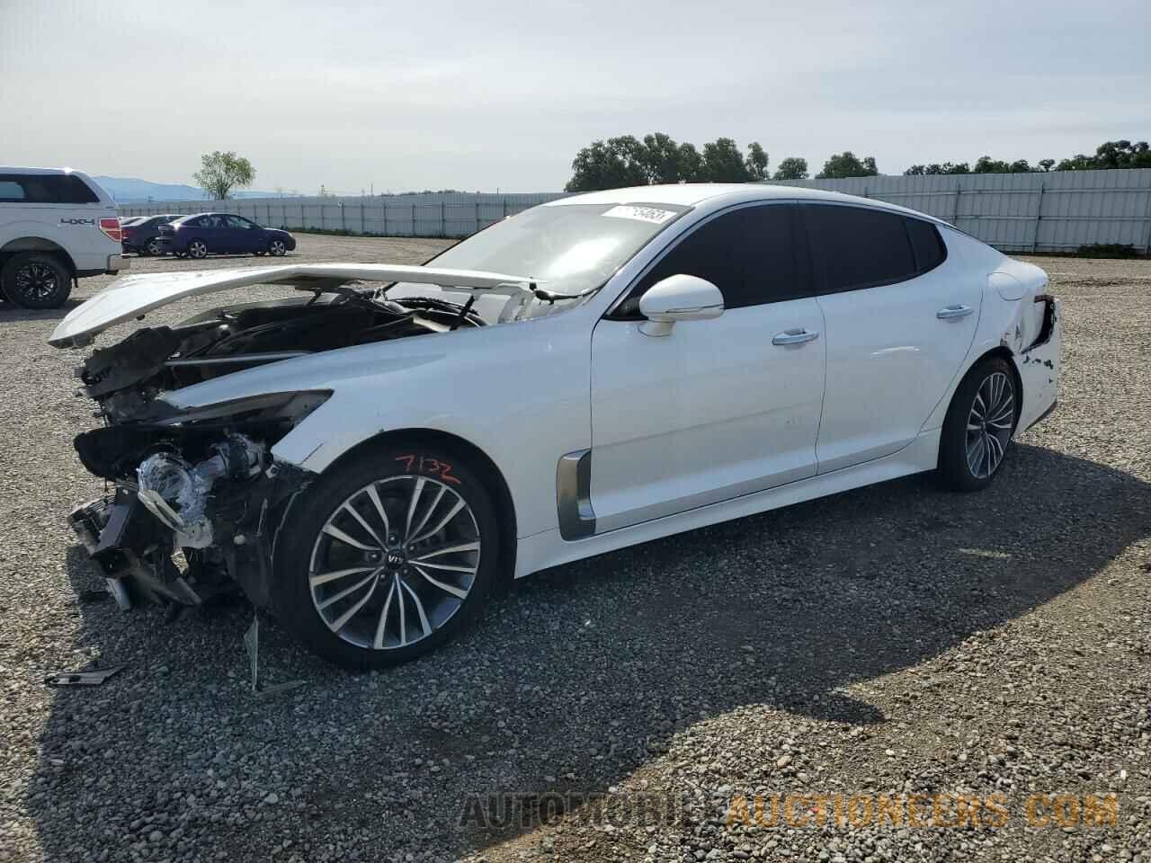 KNAE15LA3K6052157 KIA STINGER 2019