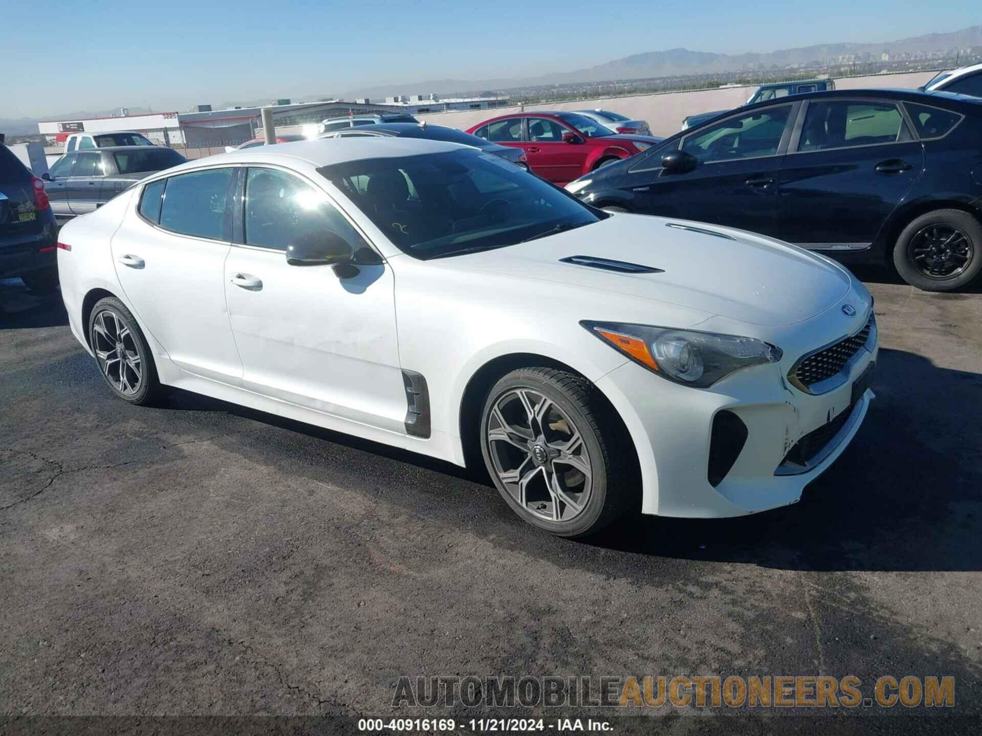 KNAE15LA3L6073916 KIA STINGER 2020