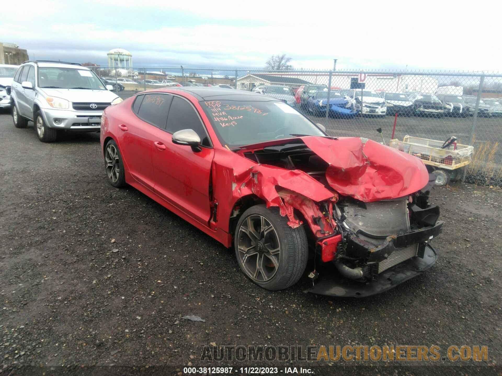 KNAE15LA4L6072399 KIA STINGER 2020