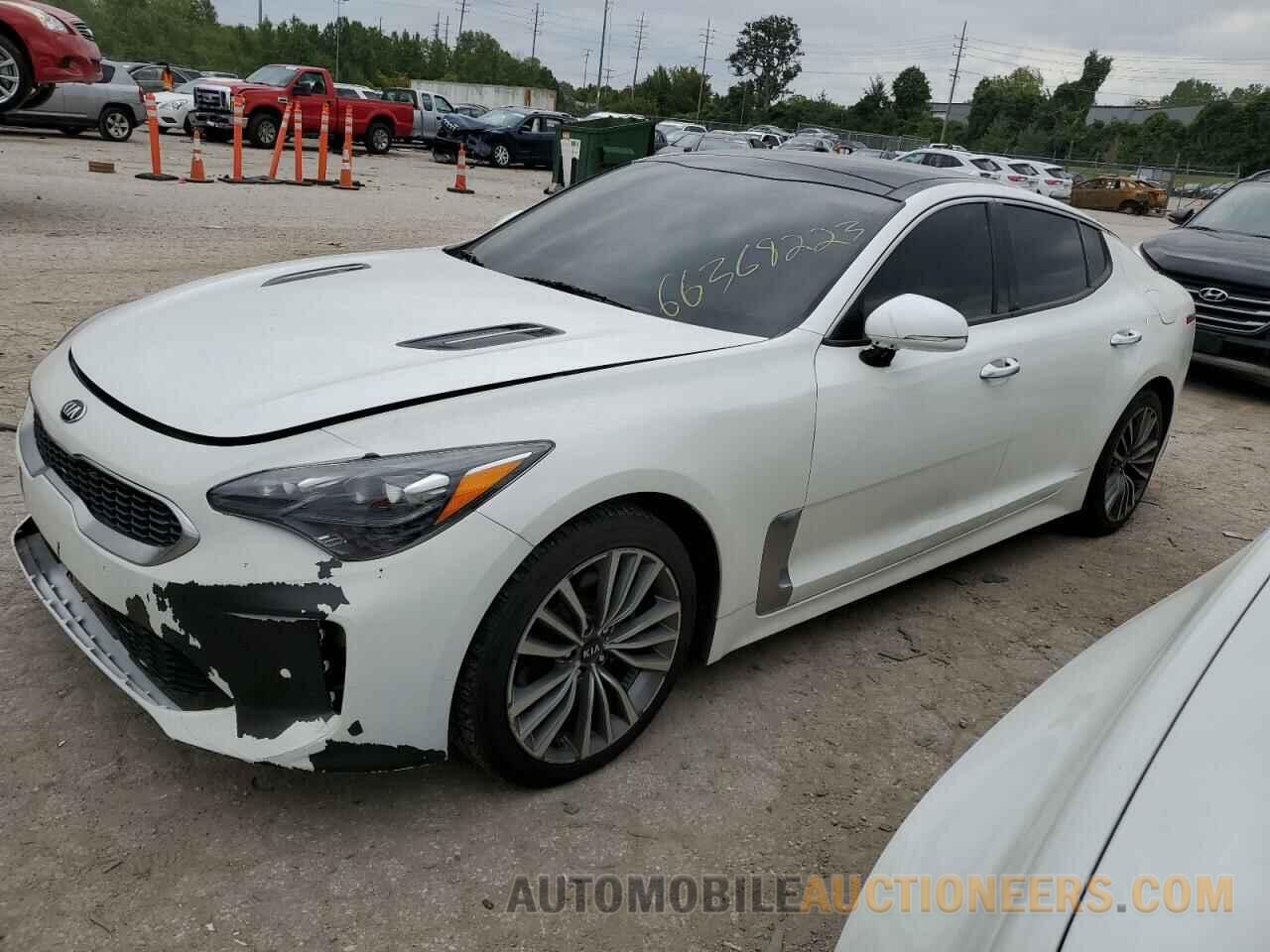 KNAE15LA5K6067761 KIA STINGER 2019