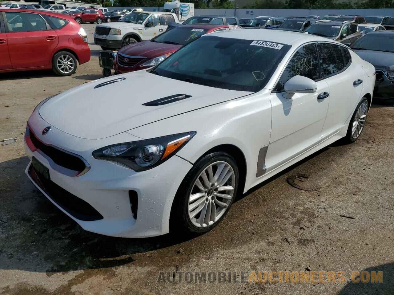 KNAE15LA6J6035688 KIA STINGER 2018