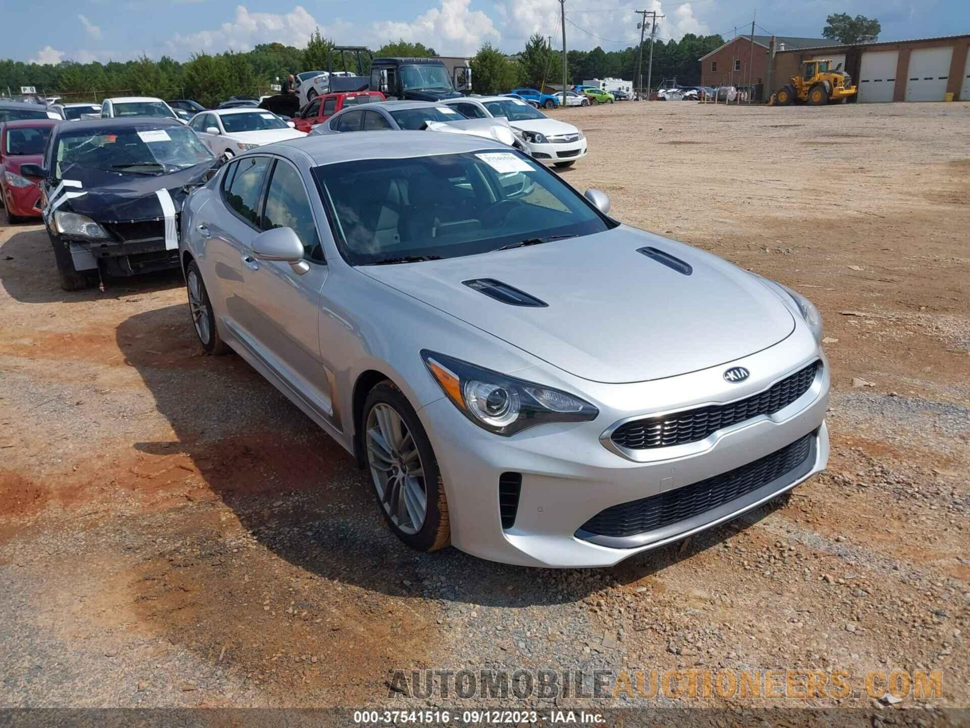 KNAE15LA7J6024358 KIA STINGER 2018