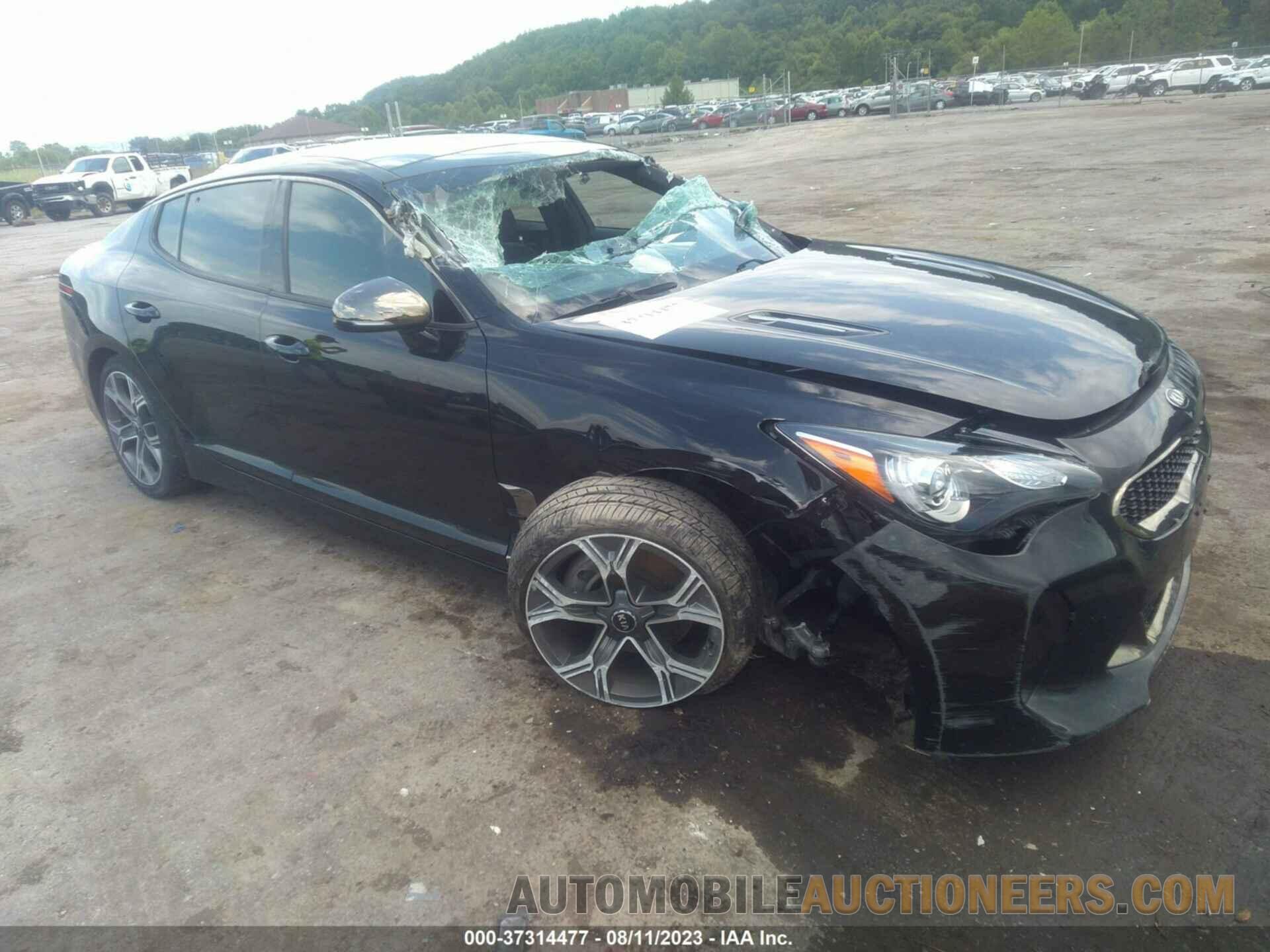 KNAE15LA7L6072395 KIA STINGER 2020