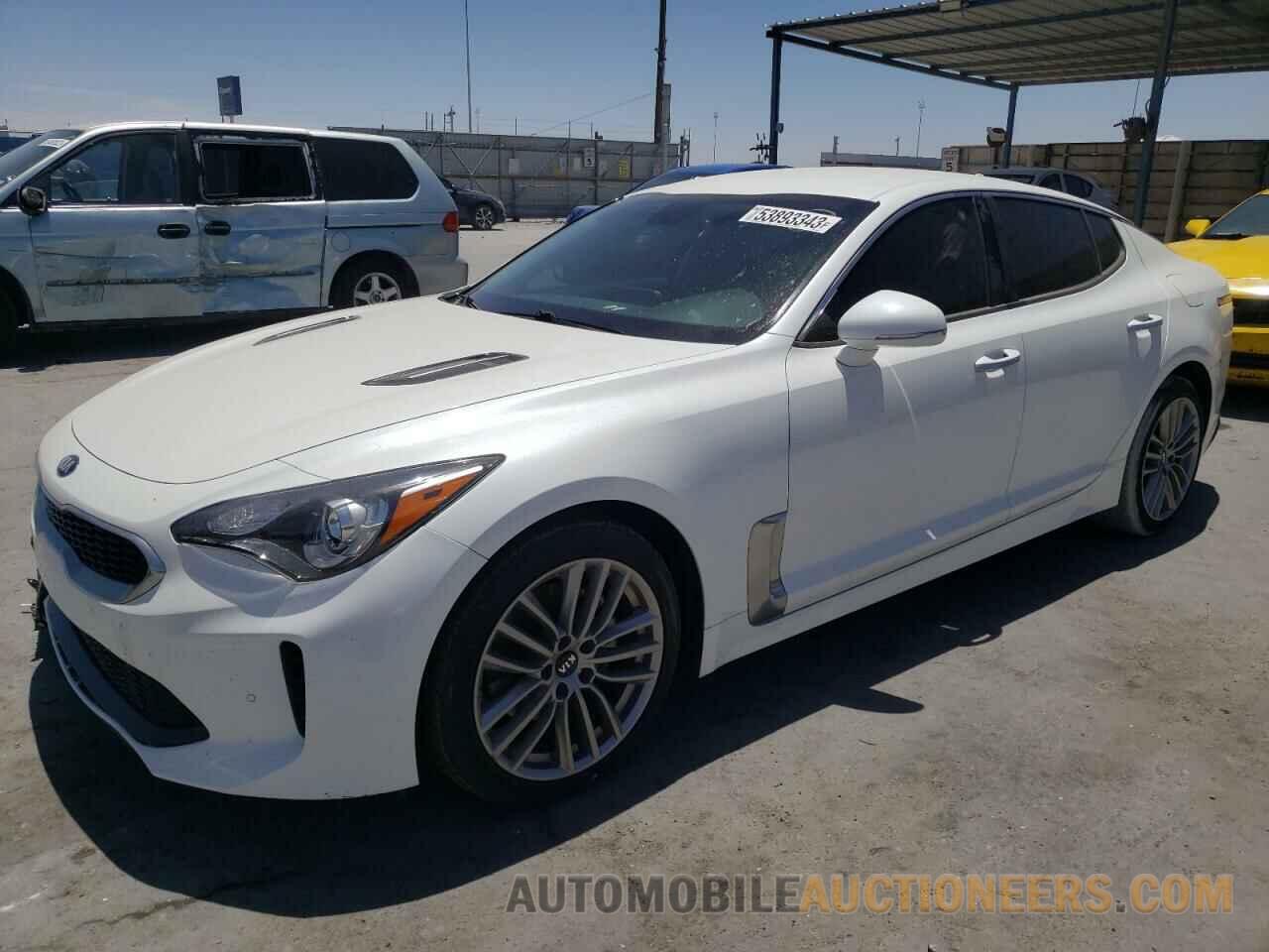 KNAE15LA8J6029911 KIA STINGER 2018