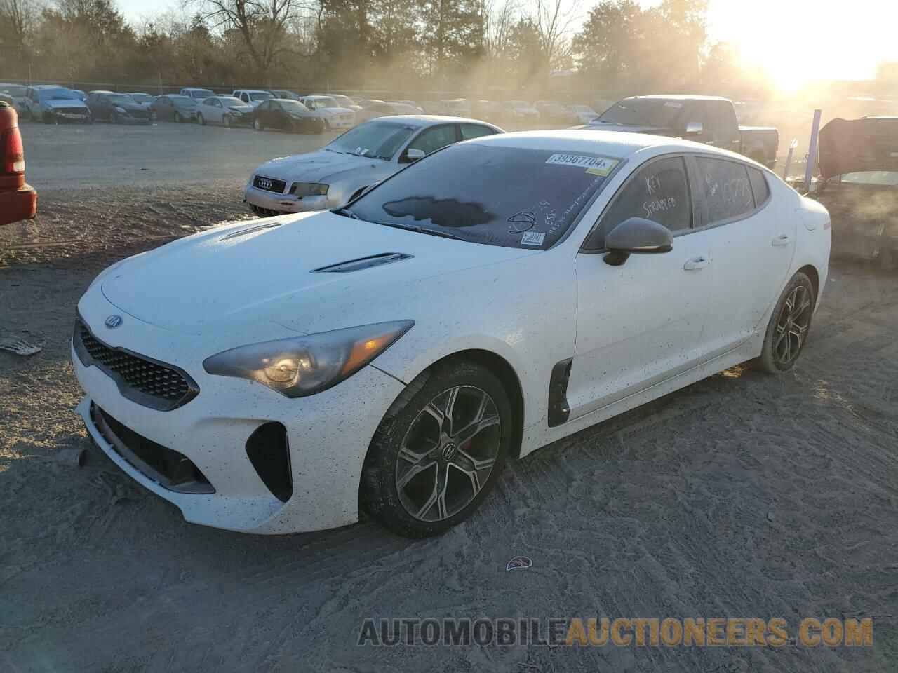 KNAE15LA8L6078187 KIA STINGER 2020