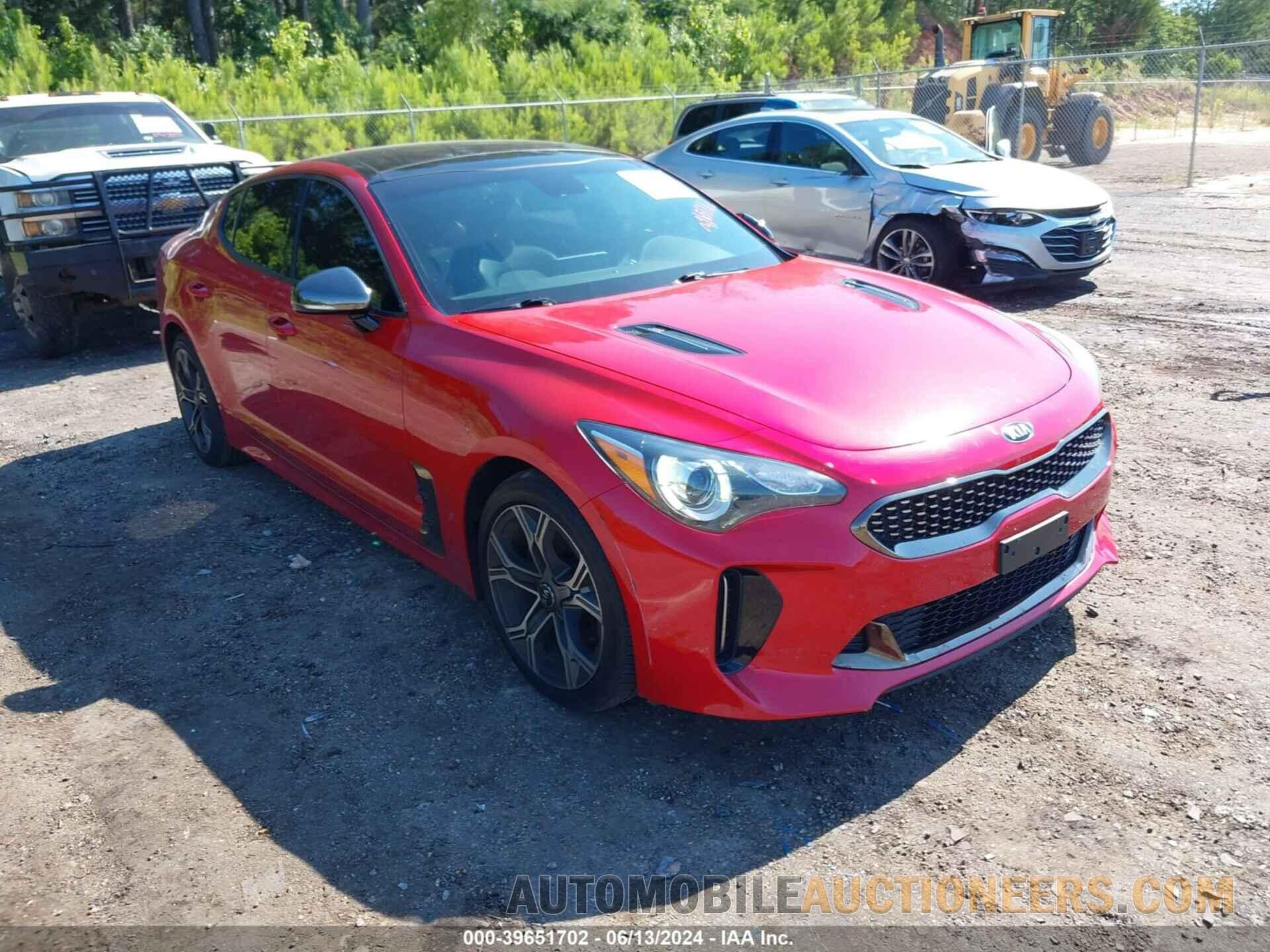 KNAE15LA8L6079176 KIA STINGER 2020