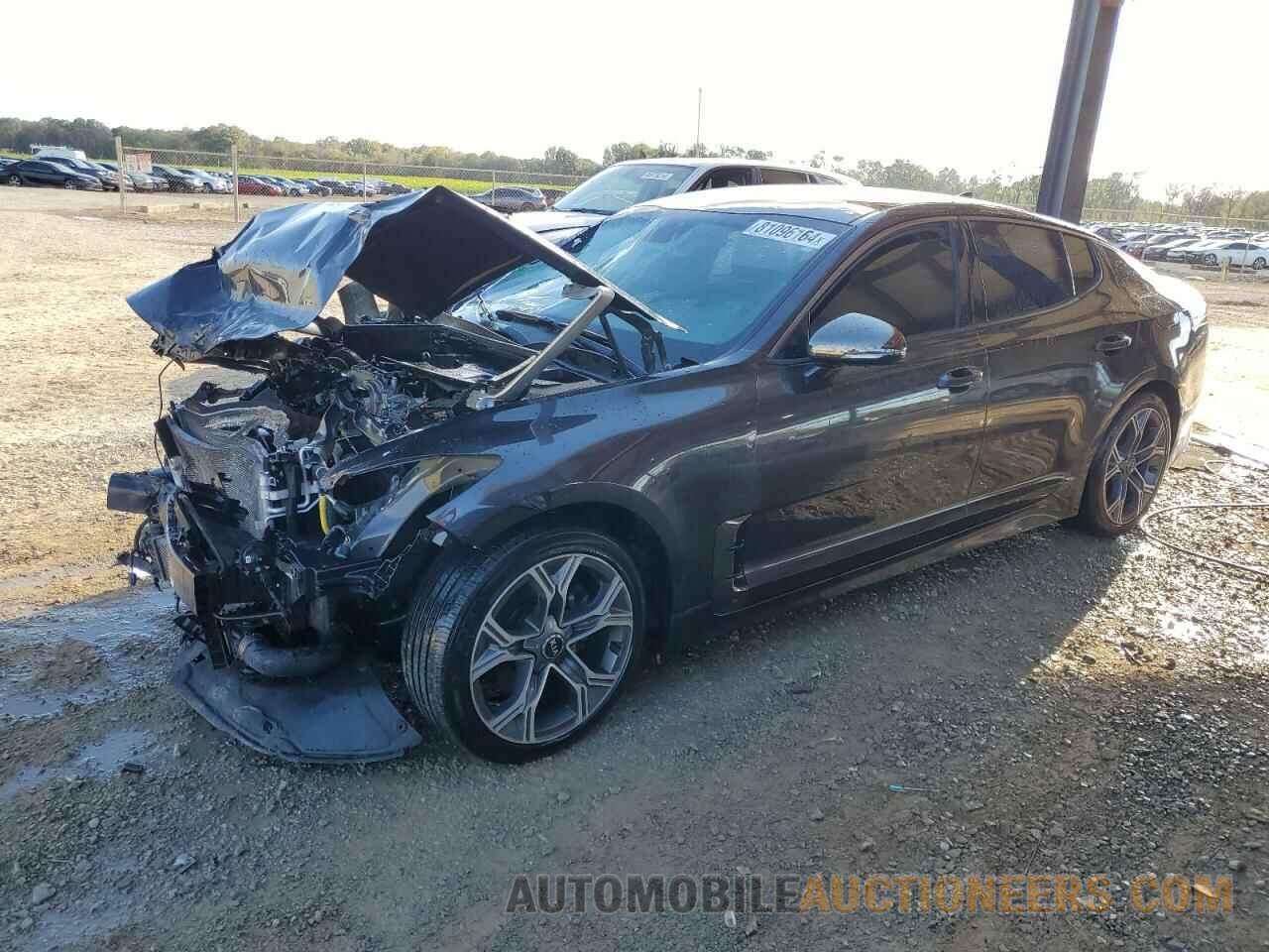 KNAE15LA8L6086712 KIA STINGER 2020