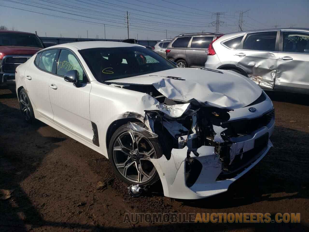 KNAE15LA9L6073970 KIA STINGER 2020