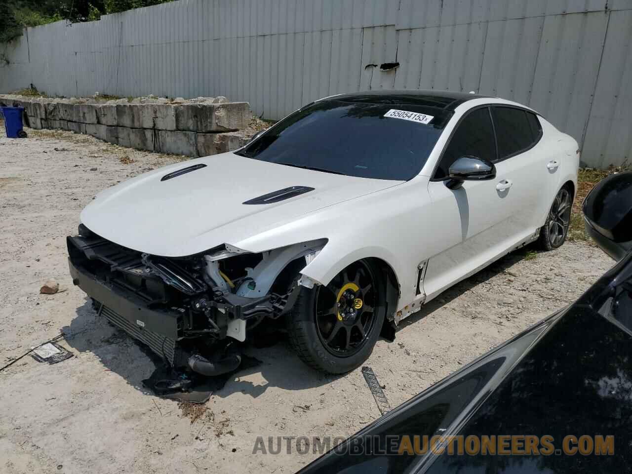 KNAE15LA9L6082331 KIA STINGER 2020