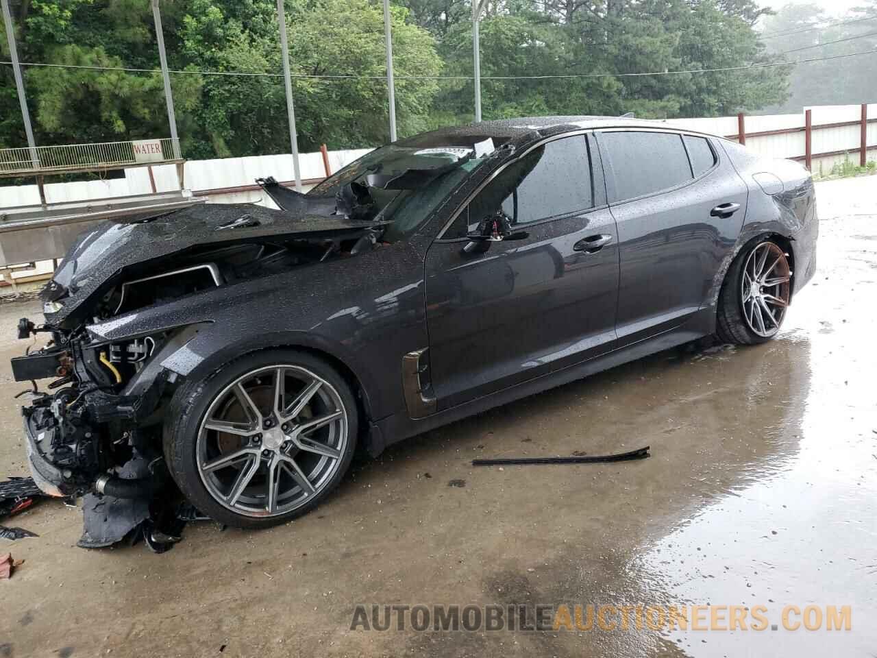 KNAE15LA9L6083429 KIA STINGER 2020