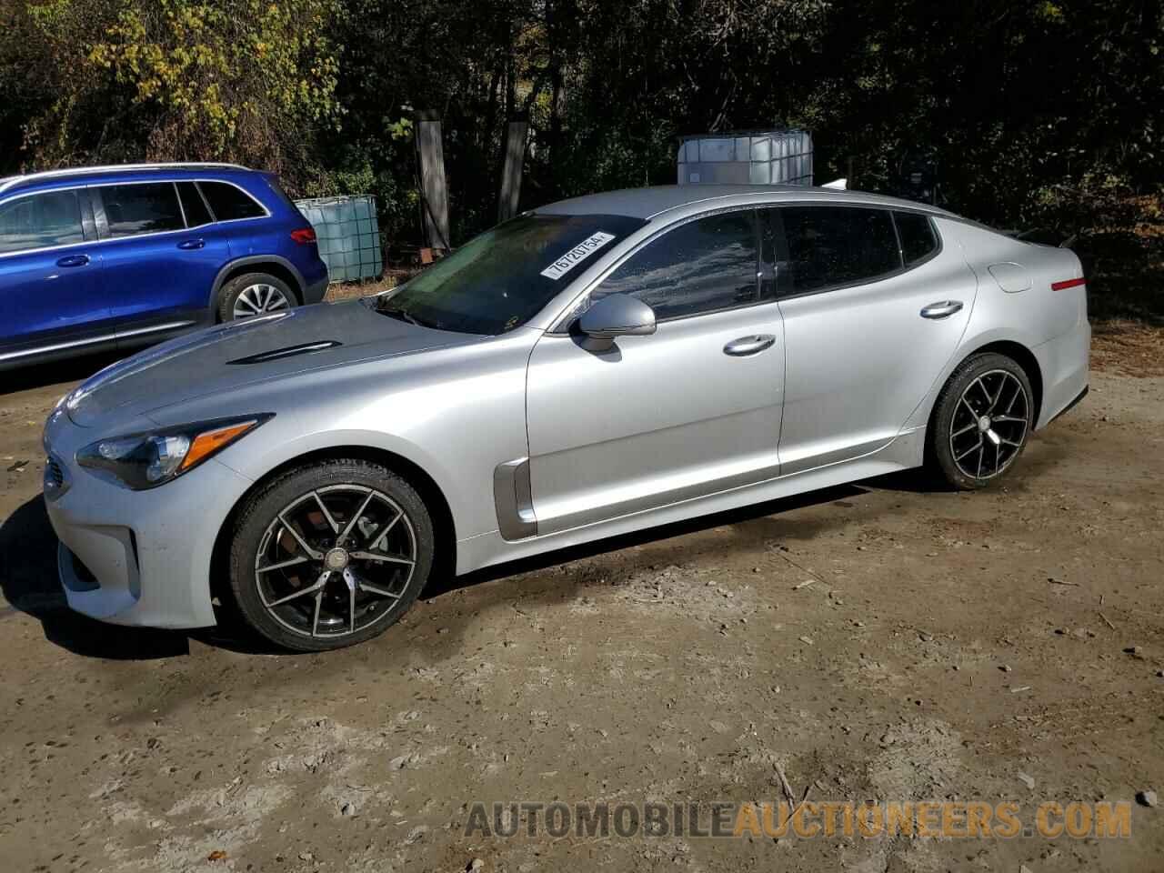 KNAE15LAXJ6024600 KIA STINGER 2018