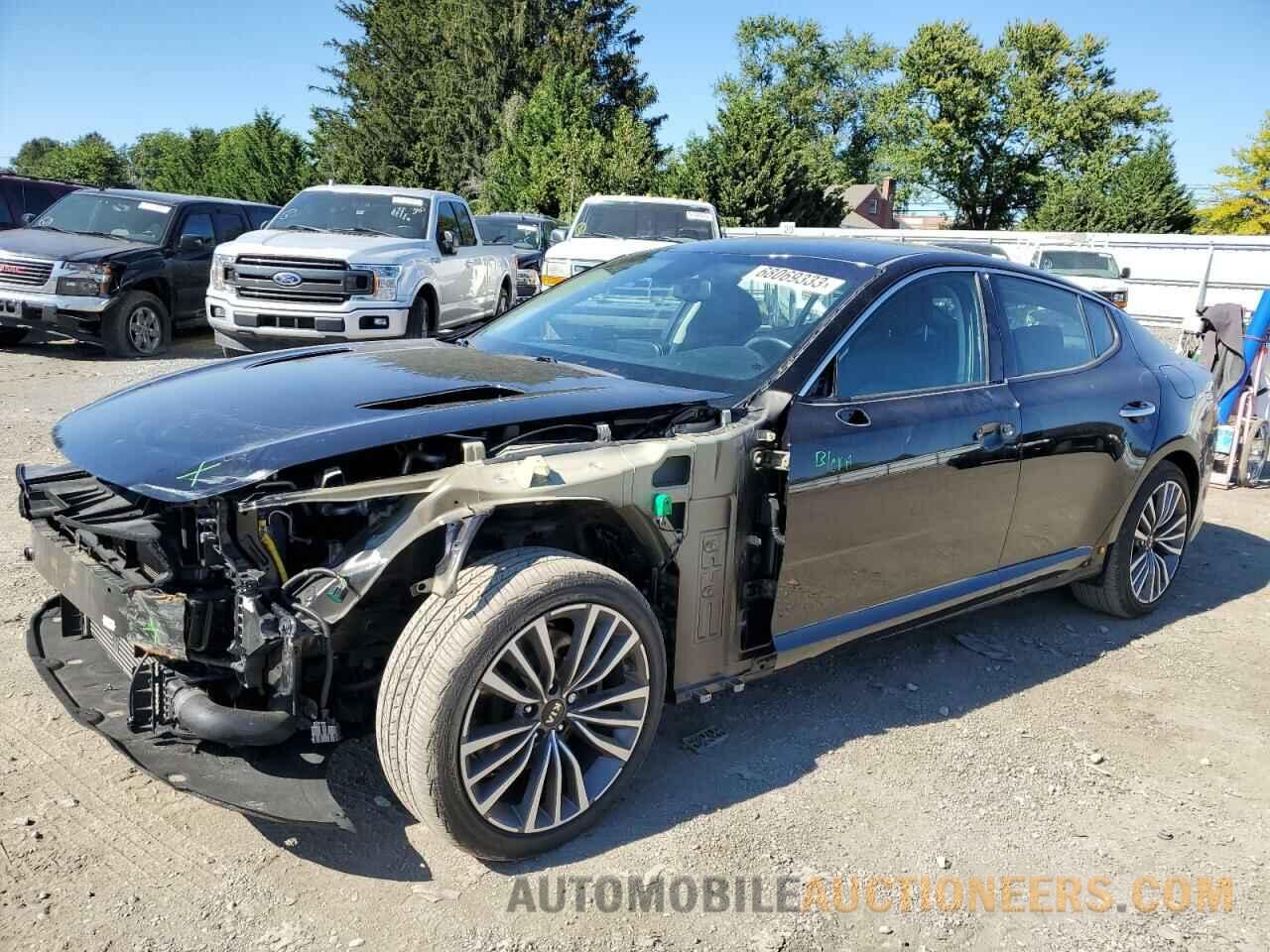 KNAE15LAXK6046128 KIA STINGER 2019