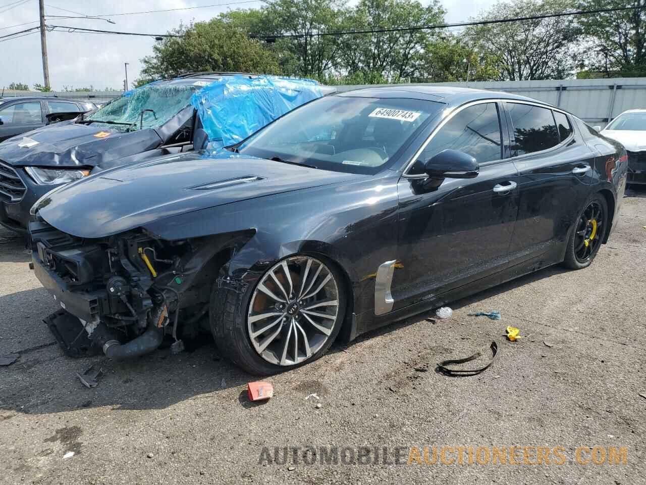 KNAE25LA0J6017121 KIA STINGER 2018