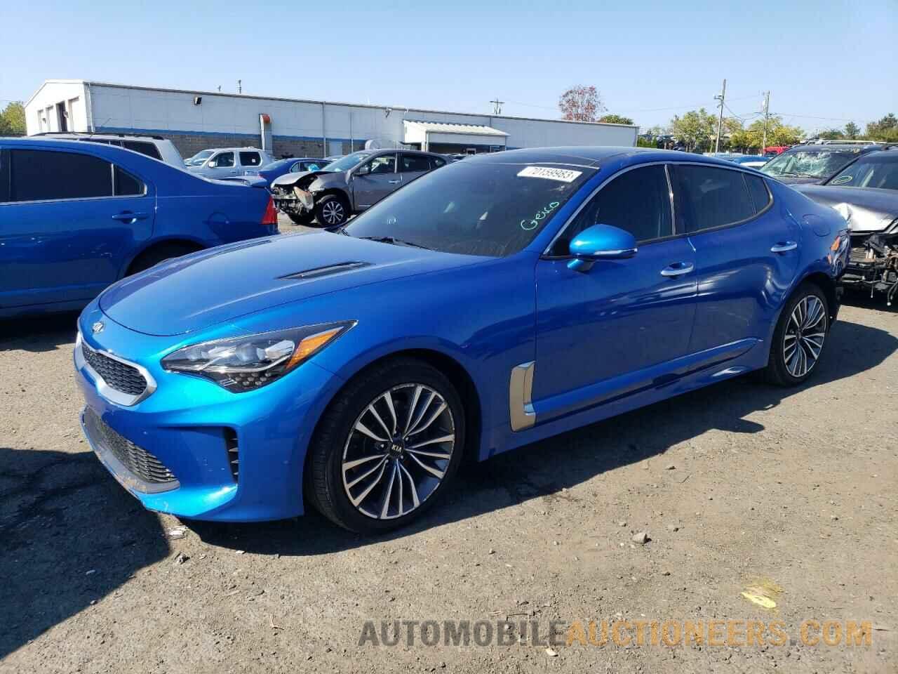 KNAE25LA2J6025589 KIA STINGER 2018