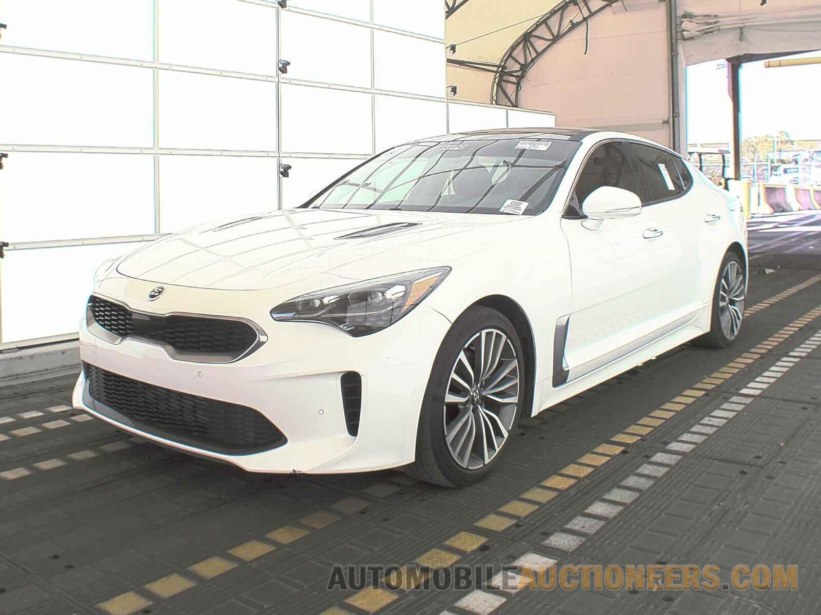 KNAE25LA3K6058389 Kia Stinger 2019