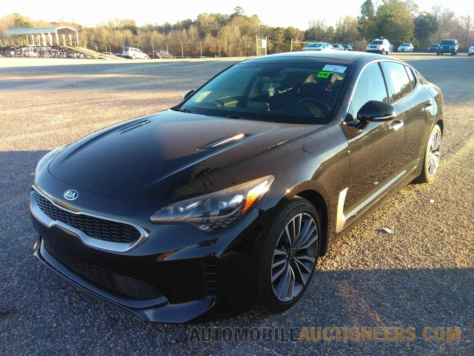 KNAE25LA5J6017518 Kia Stinger 2018