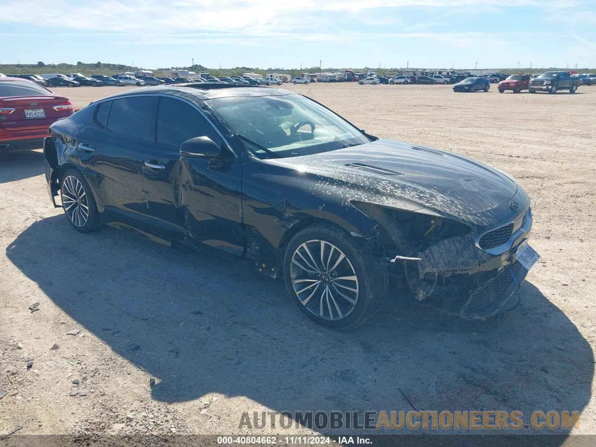 KNAE25LA7J6011137 KIA STINGER 2018