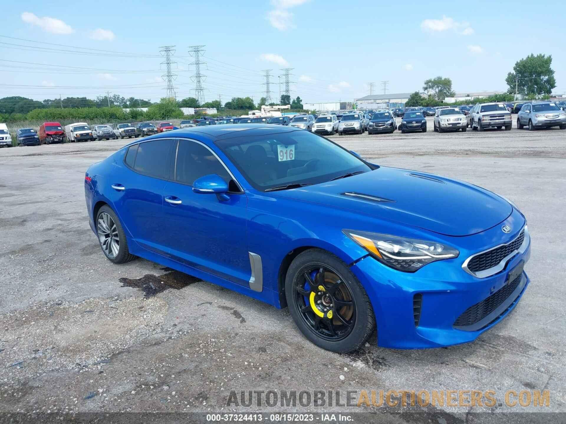 KNAE25LA7J6028326 KIA STINGER 2018