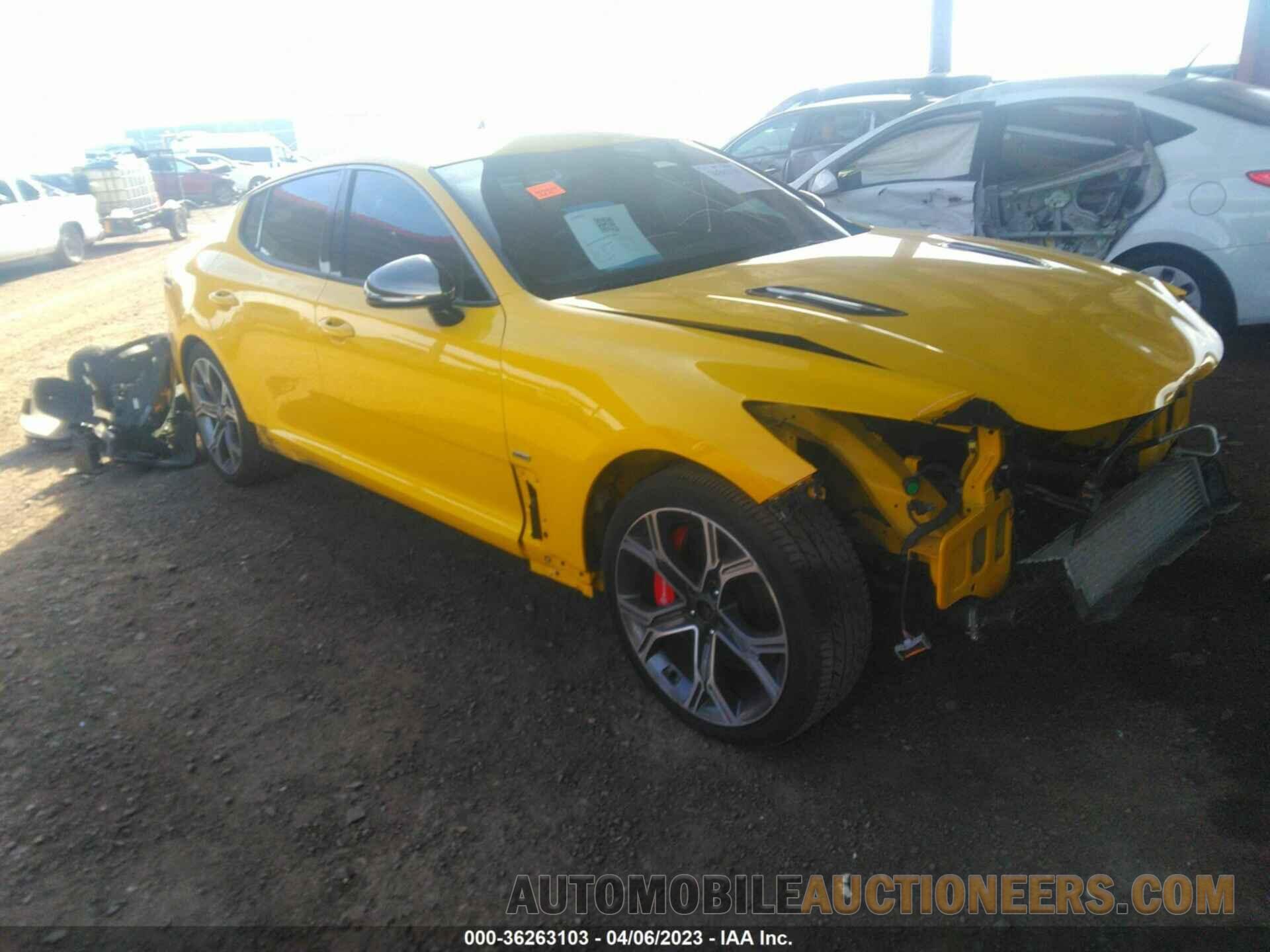 KNAE35LC0J6020342 KIA STINGER 2018