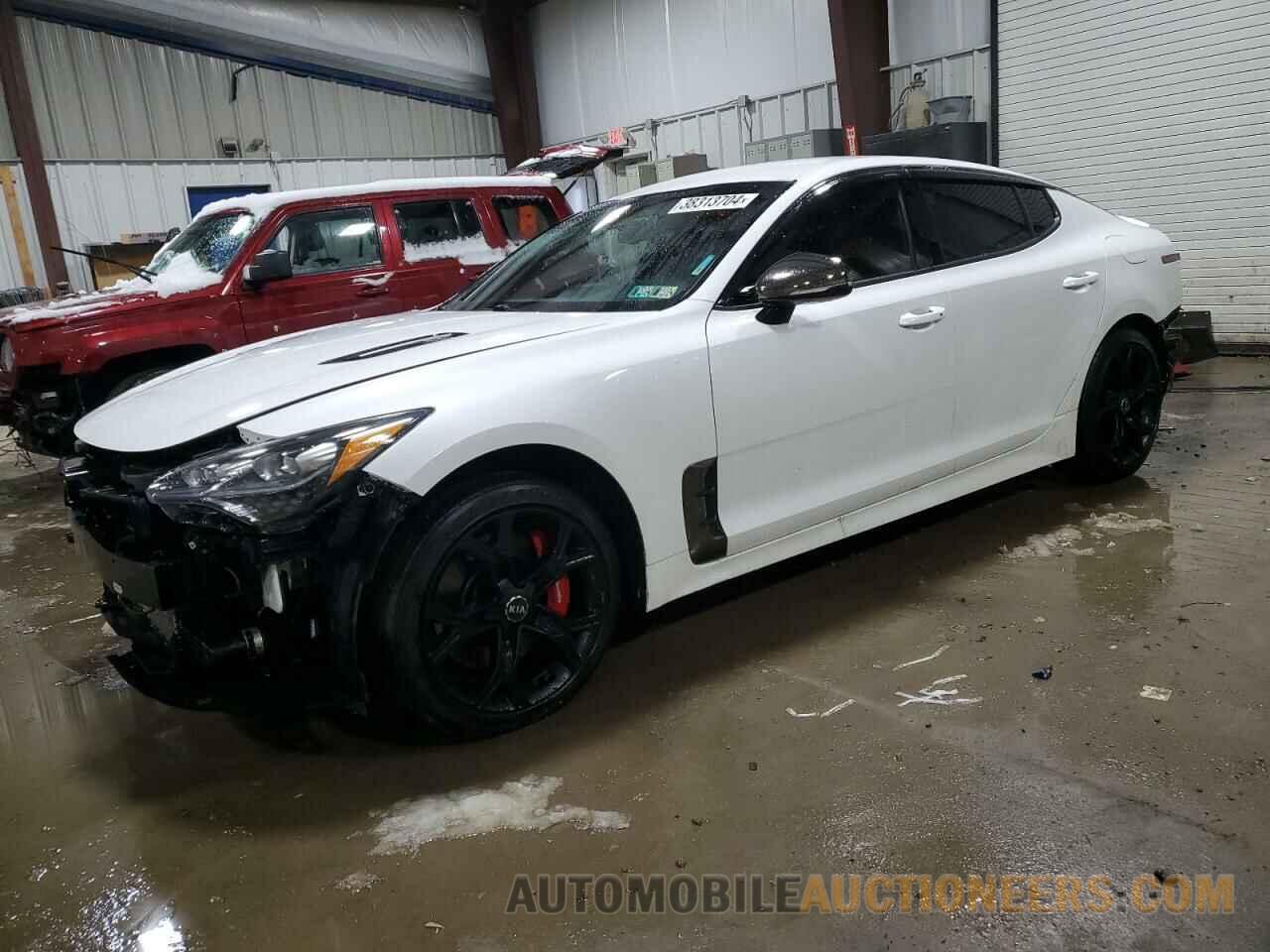 KNAE35LC0K6047364 KIA STINGER 2019