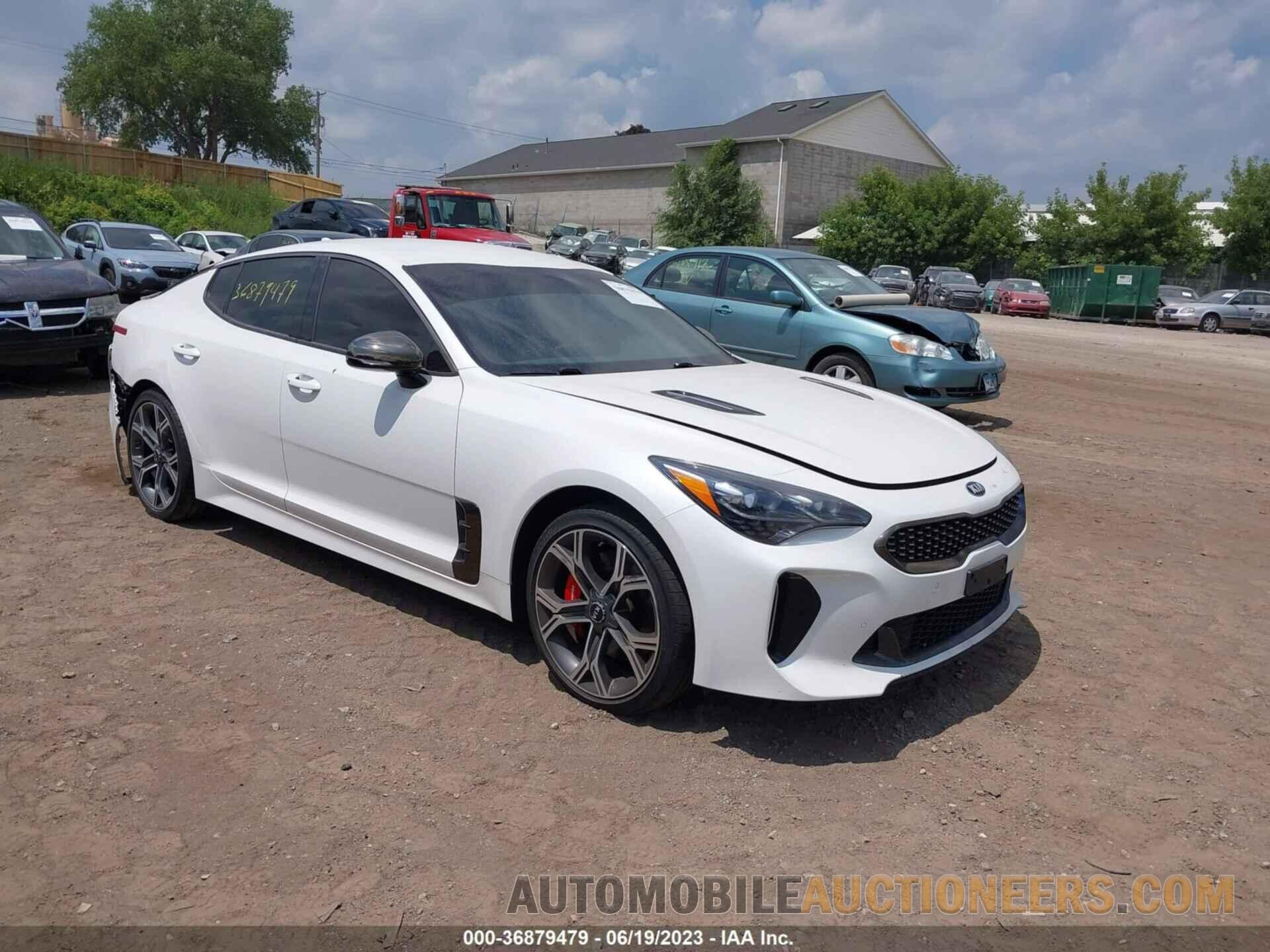 KNAE35LC0L6078356 KIA STINGER 2020