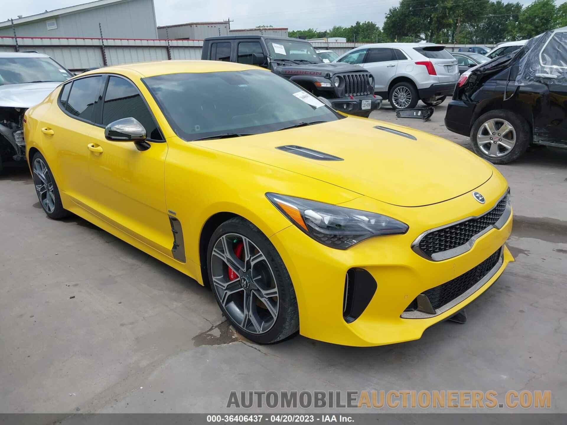 KNAE35LC1J6021502 KIA STINGER 2018