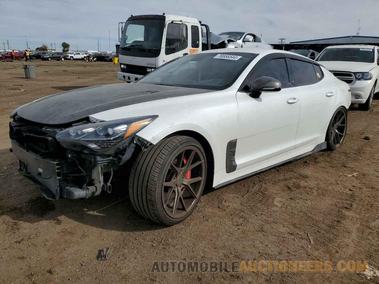 KNAE35LC1K6051231 KIA STINGER 2019