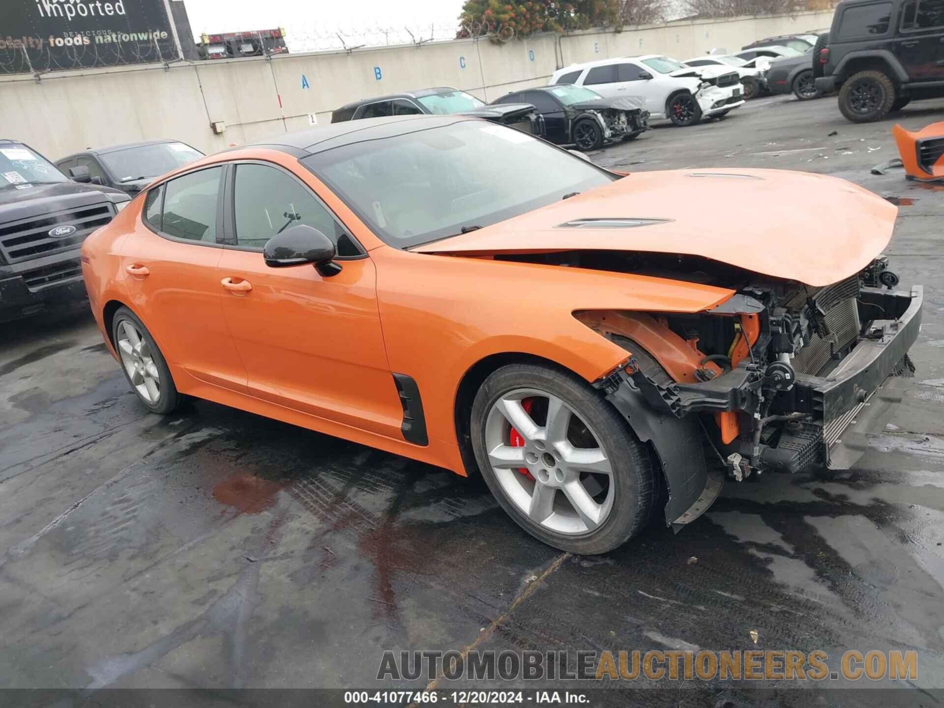 KNAE35LC1K6071057 KIA STINGER 2019