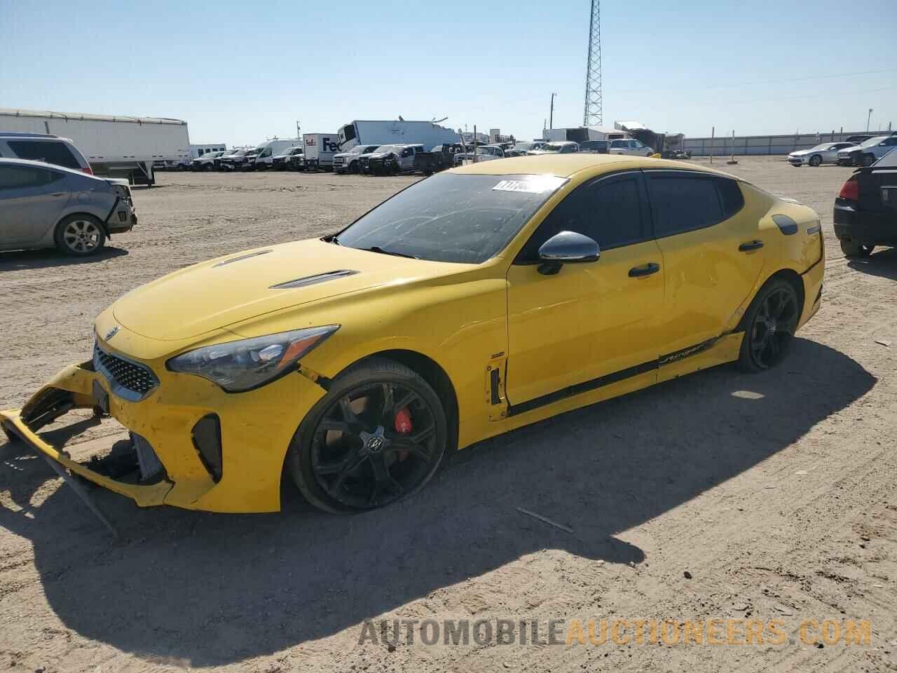 KNAE35LC2J6020875 KIA STINGER 2018