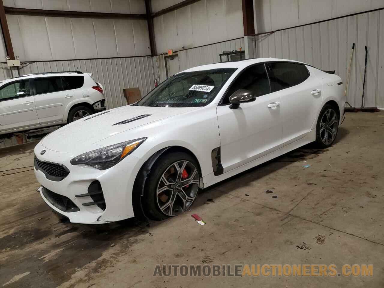 KNAE35LC4L6081874 KIA STINGER 2020