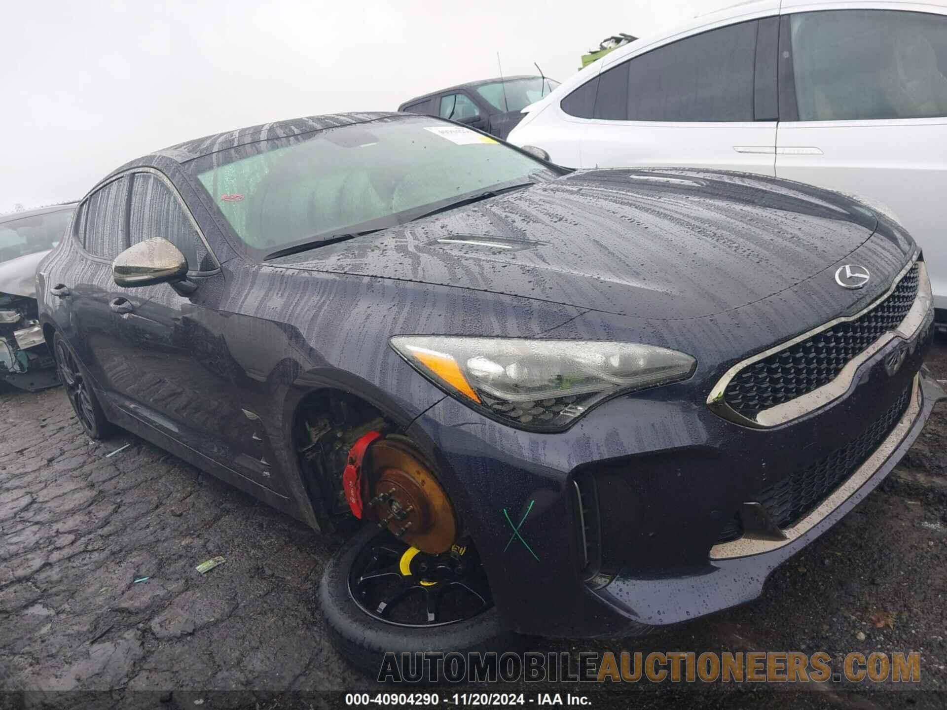 KNAE35LC4L6085018 KIA STINGER 2020