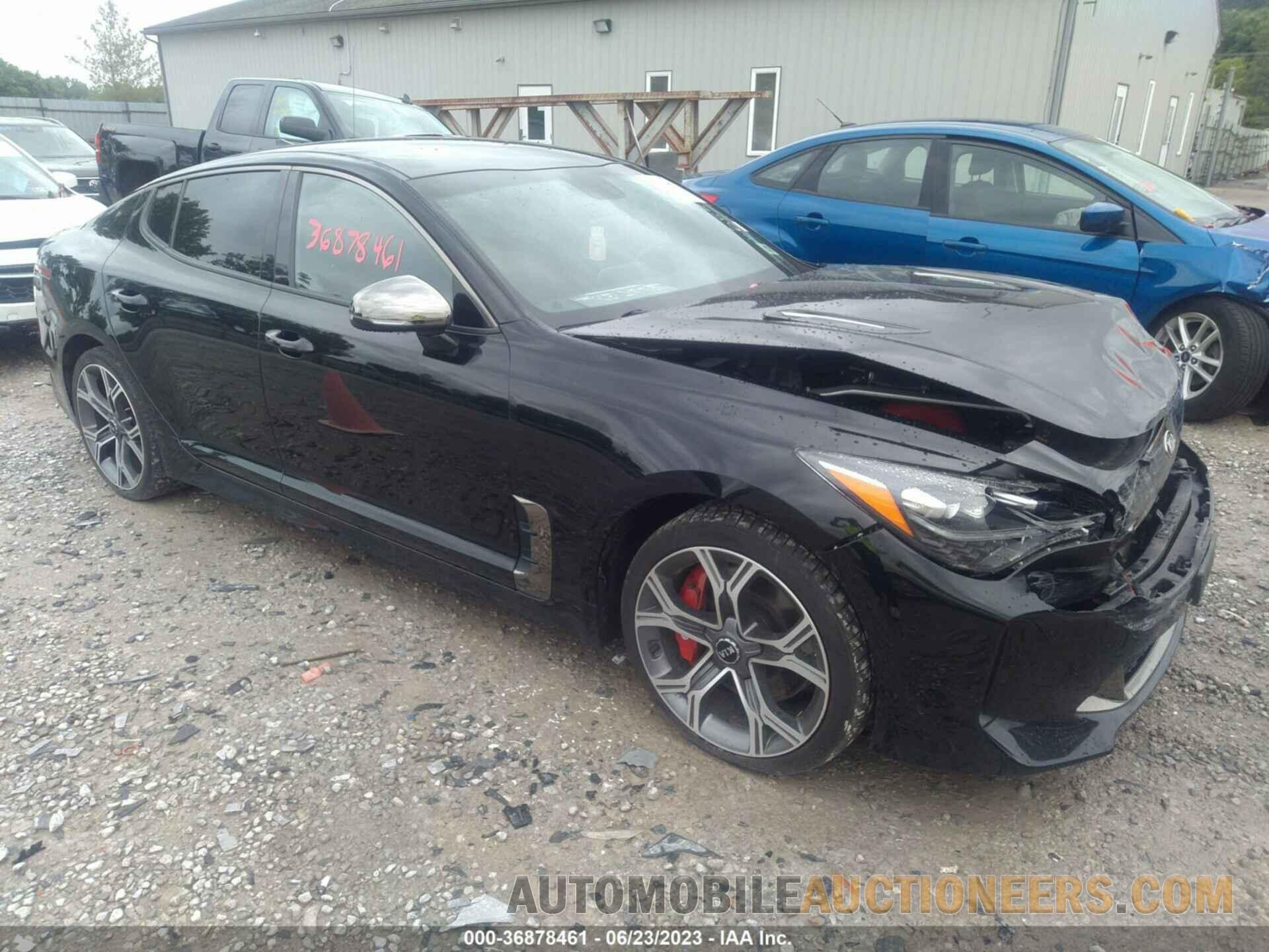 KNAE35LC5K6055301 KIA STINGER 2019