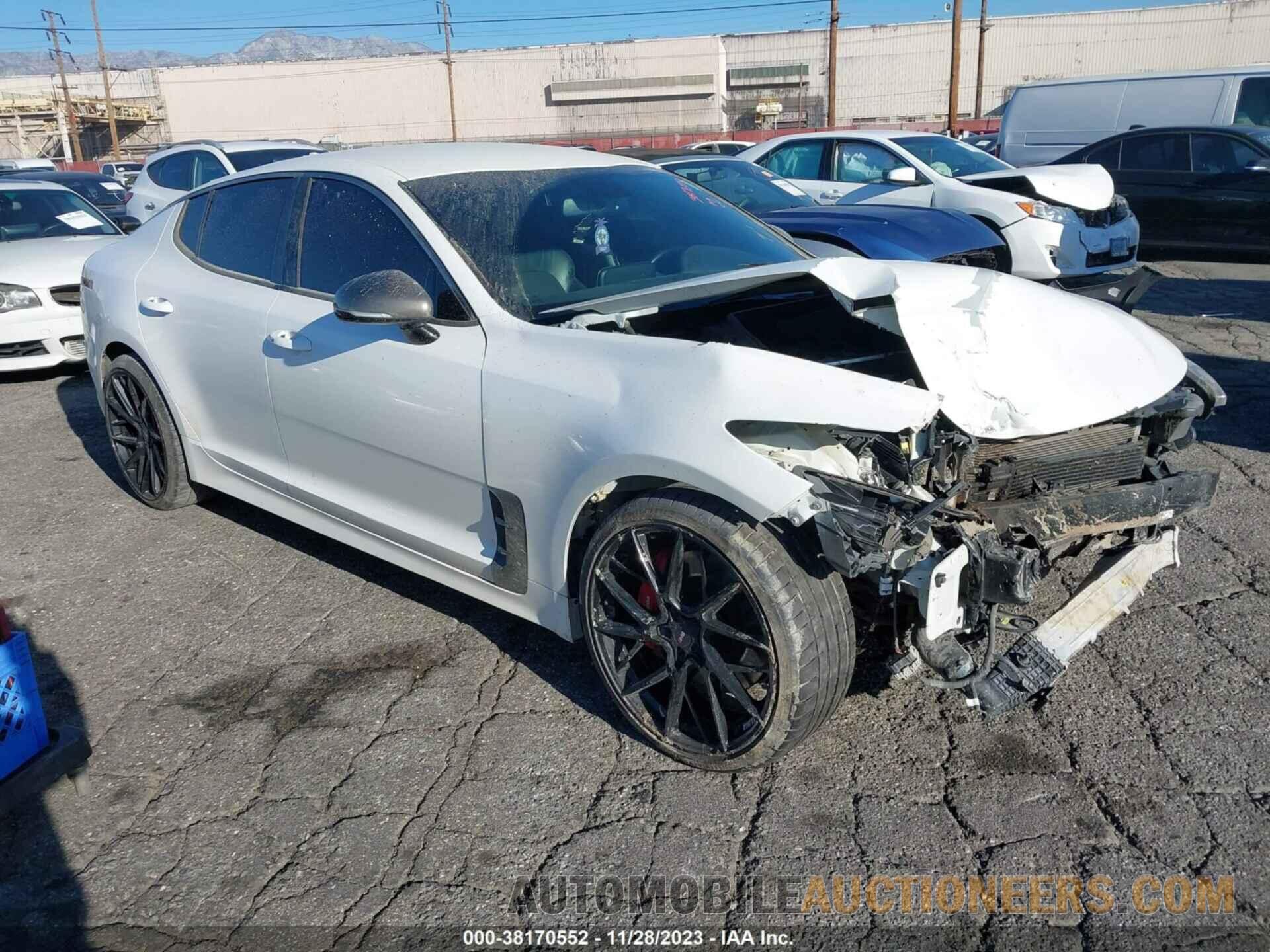 KNAE35LC5K6062393 KIA STINGER 2019