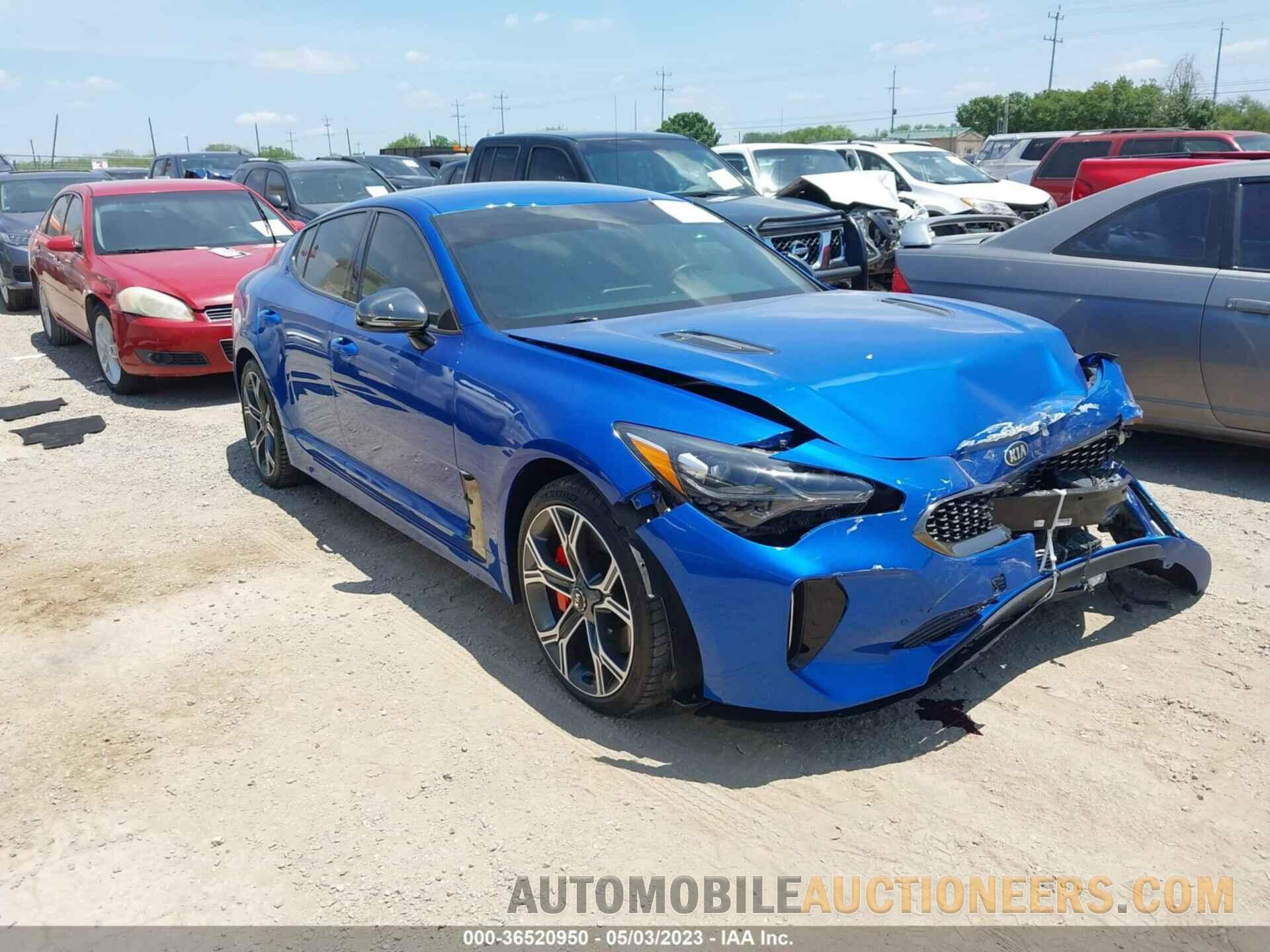 KNAE35LC6J6010625 KIA STINGER 2018