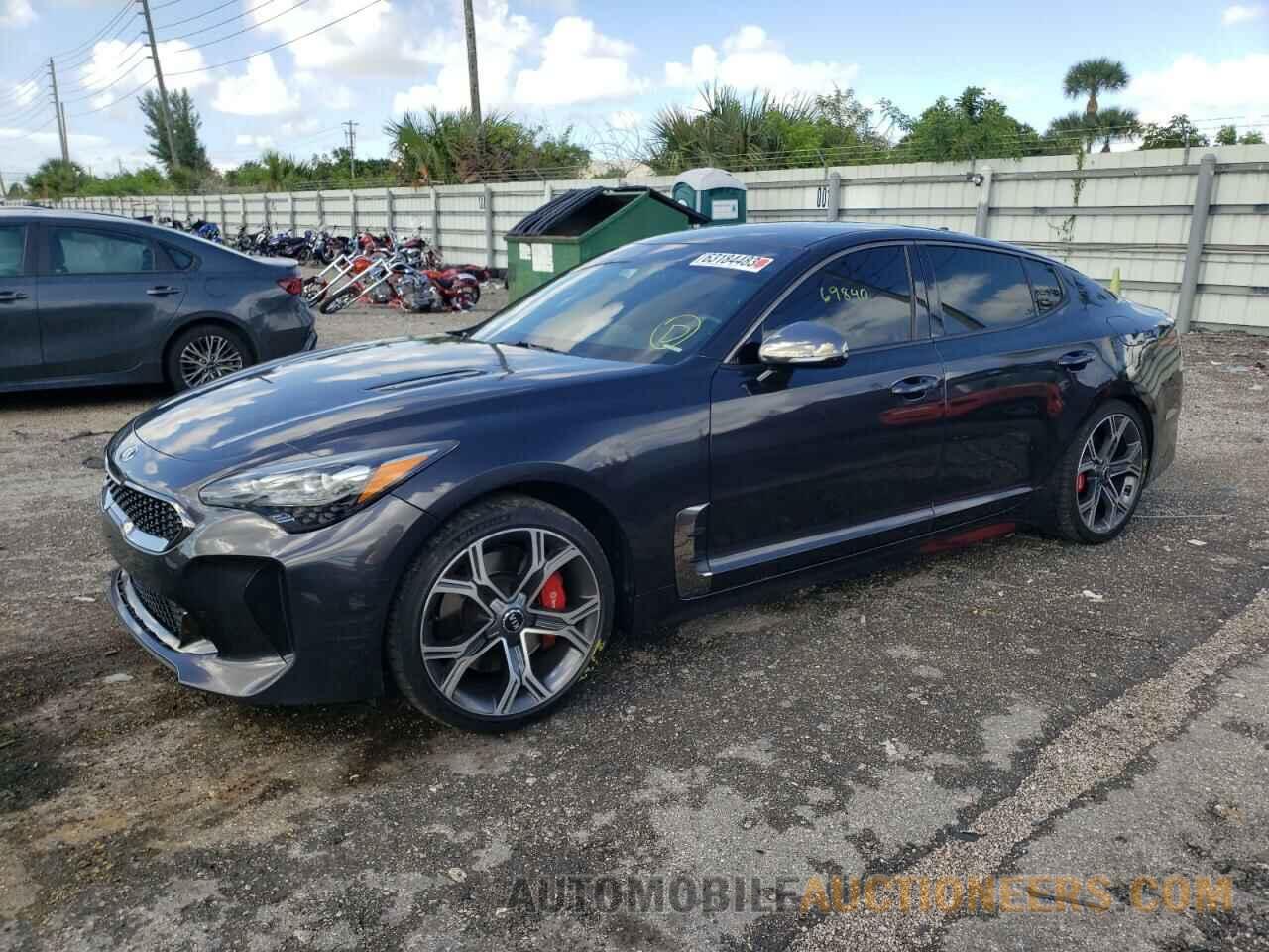 KNAE35LCXK6049641 KIA STINGER 2019