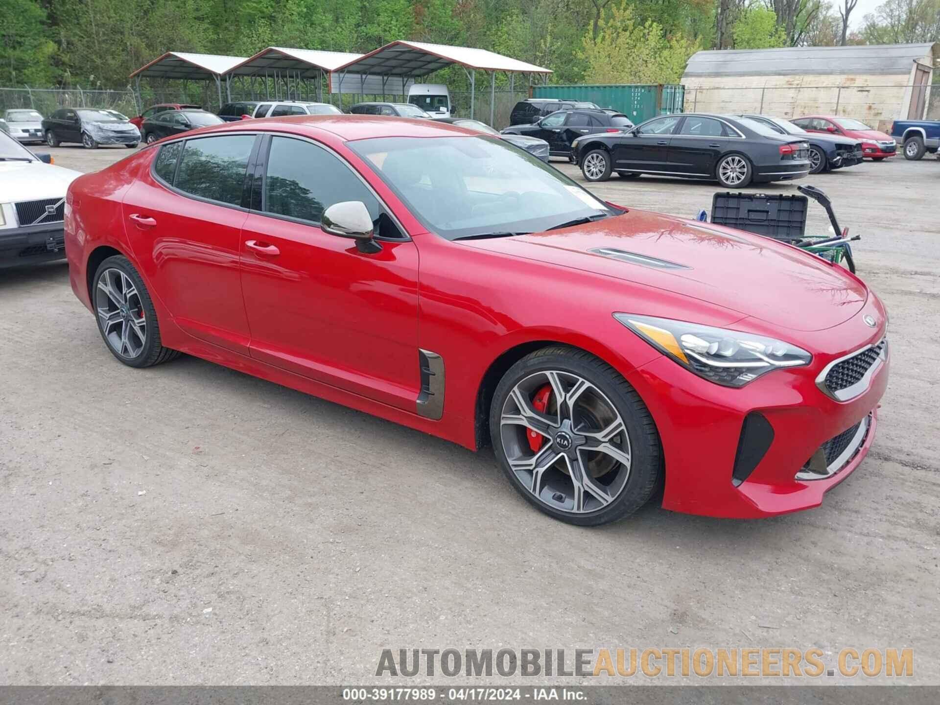 KNAE35LCXL6076730 KIA STINGER 2020