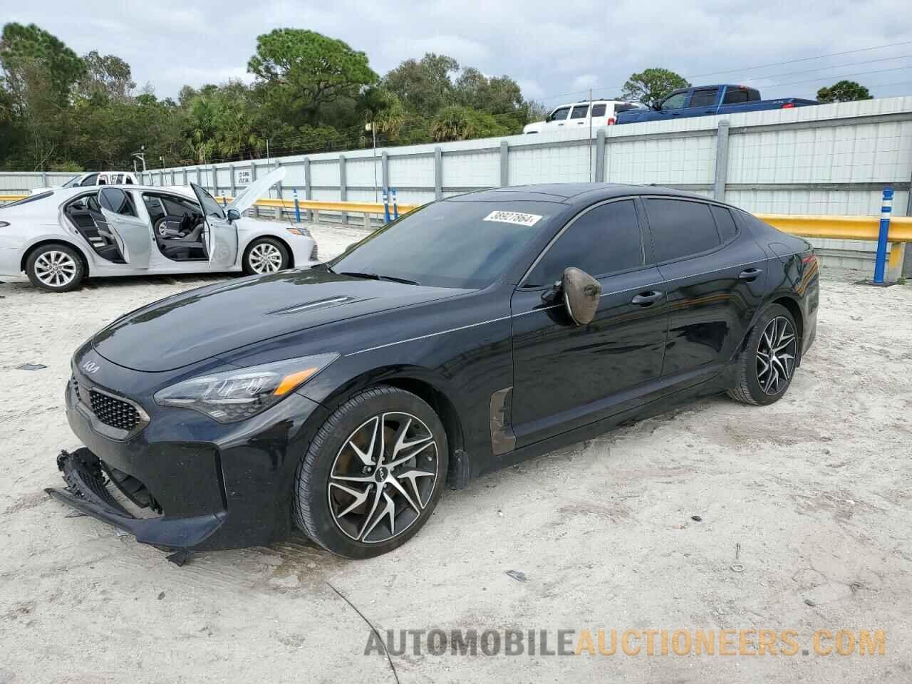 KNAE35LD0P6128820 KIA STINGER 2023