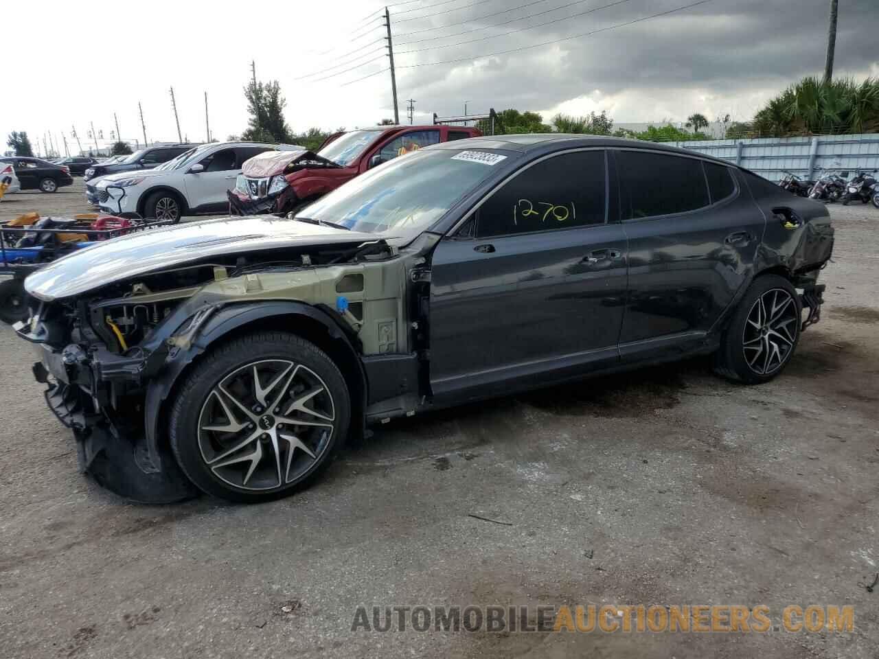 KNAE35LD2P6122727 KIA STINGER 2023