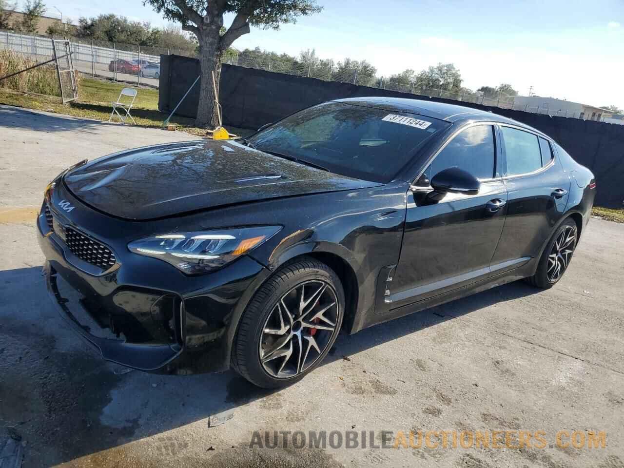 KNAE35LD2P6130195 KIA STINGER 2023