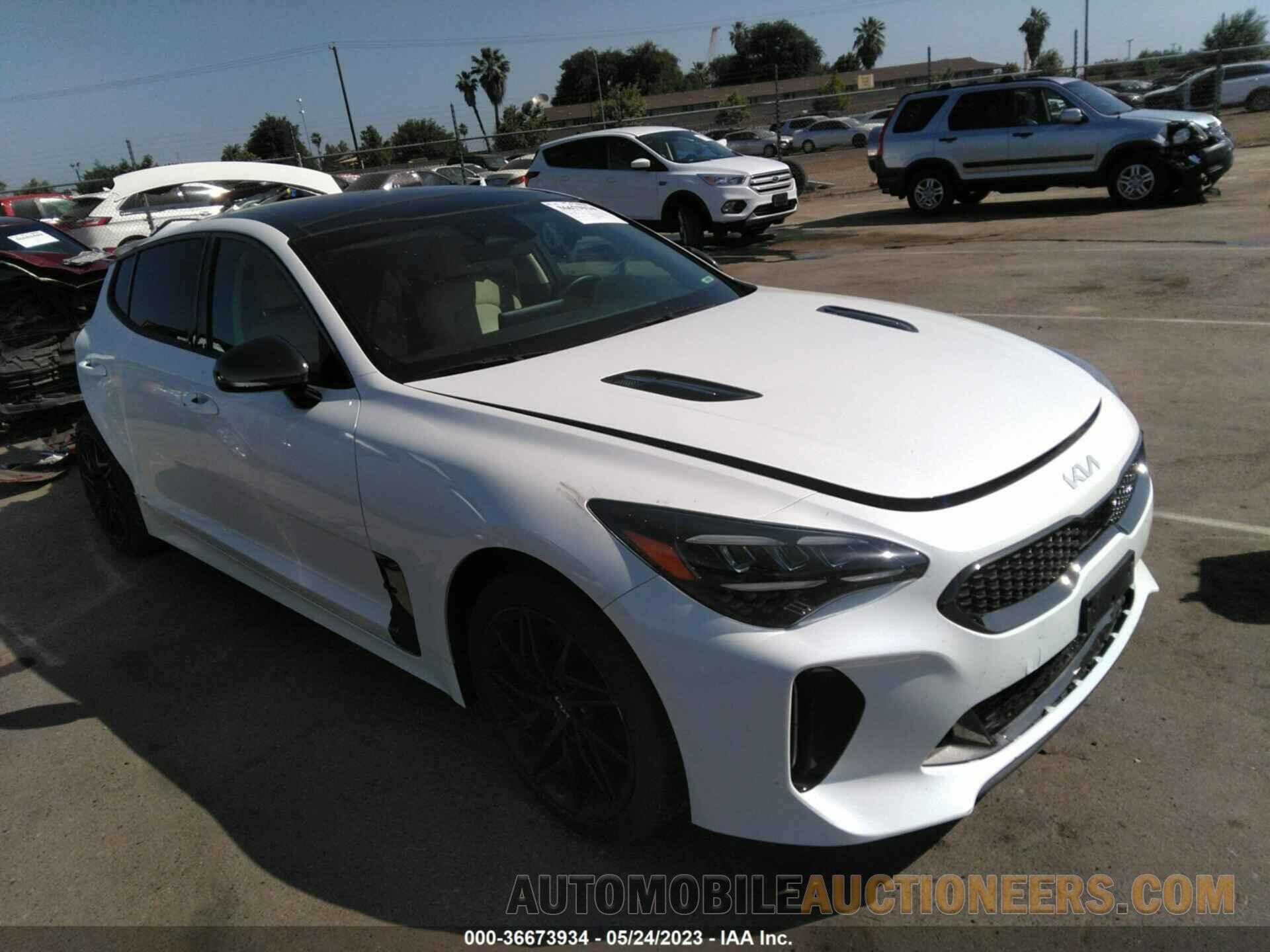 KNAE35LD4N6116134 KIA STINGER 2022