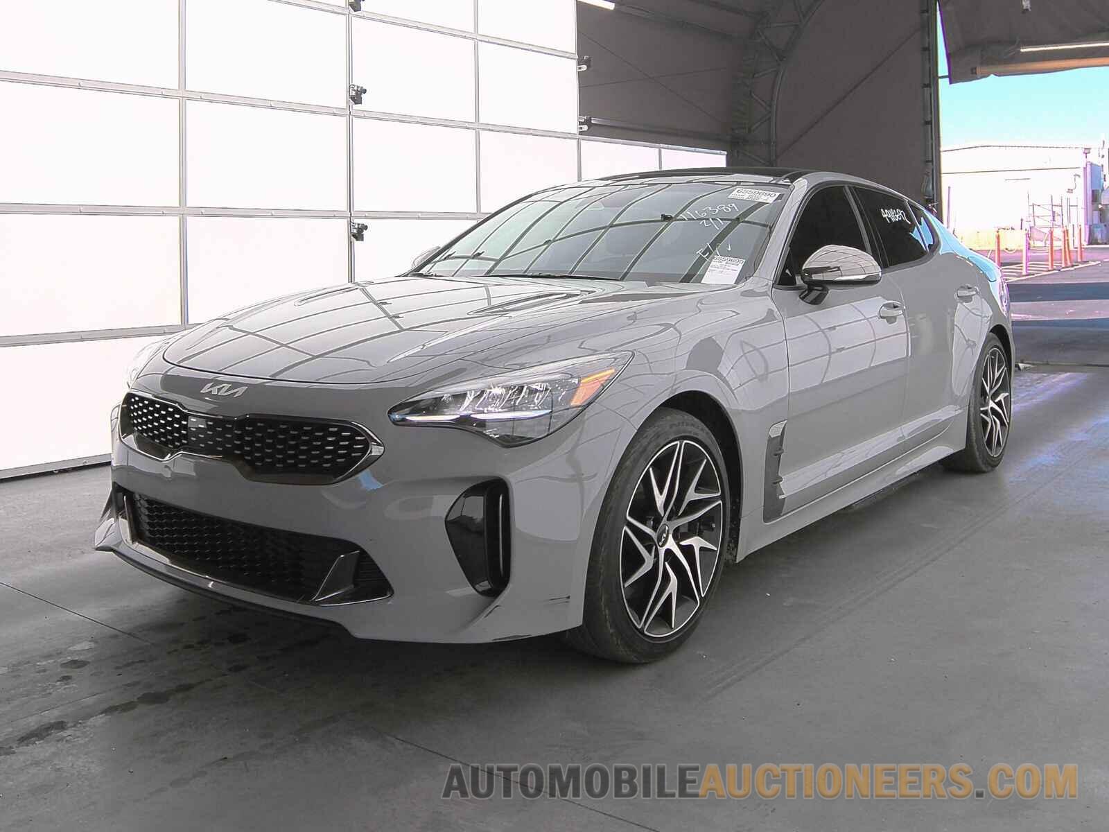 KNAE35LD4N6116389 Kia Stinger 2022