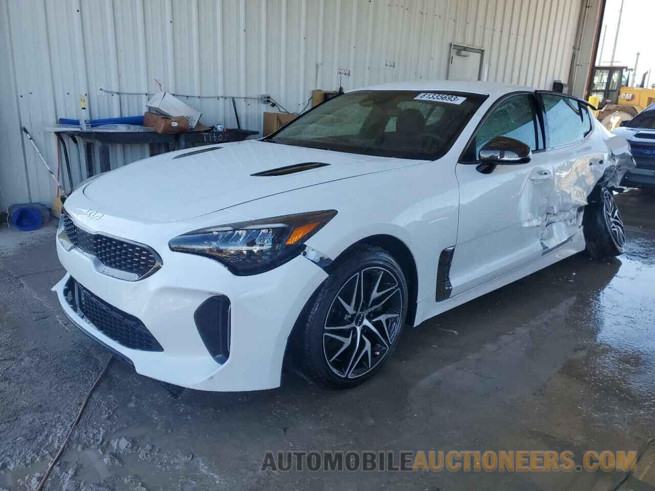 KNAE35LD6P6132869 KIA STINGER 2023