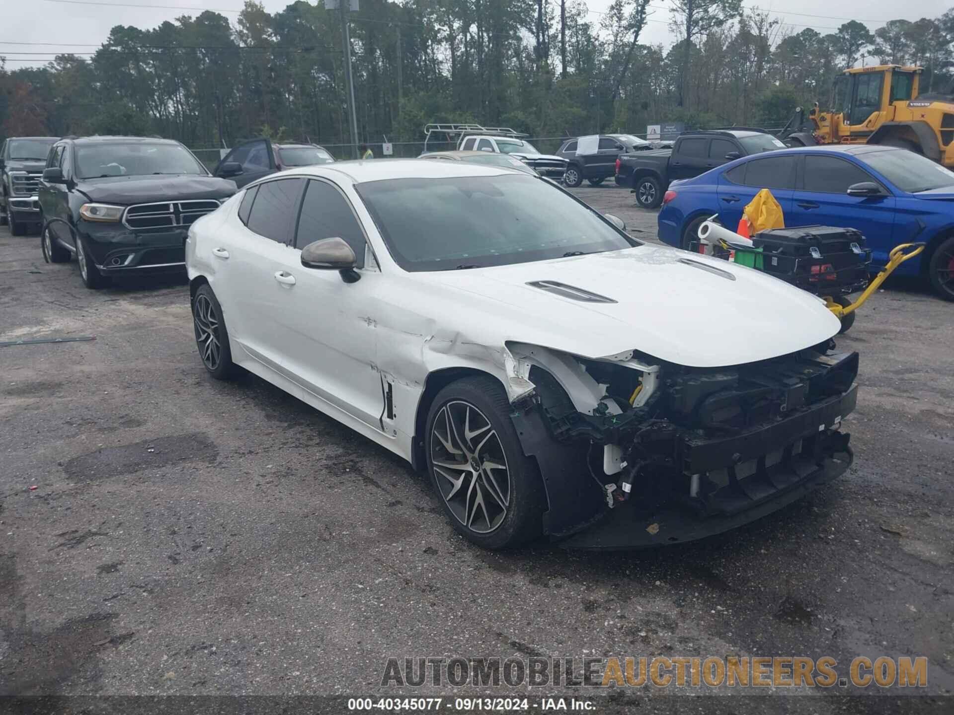 KNAE35LD9P6123129 KIA STINGER 2023