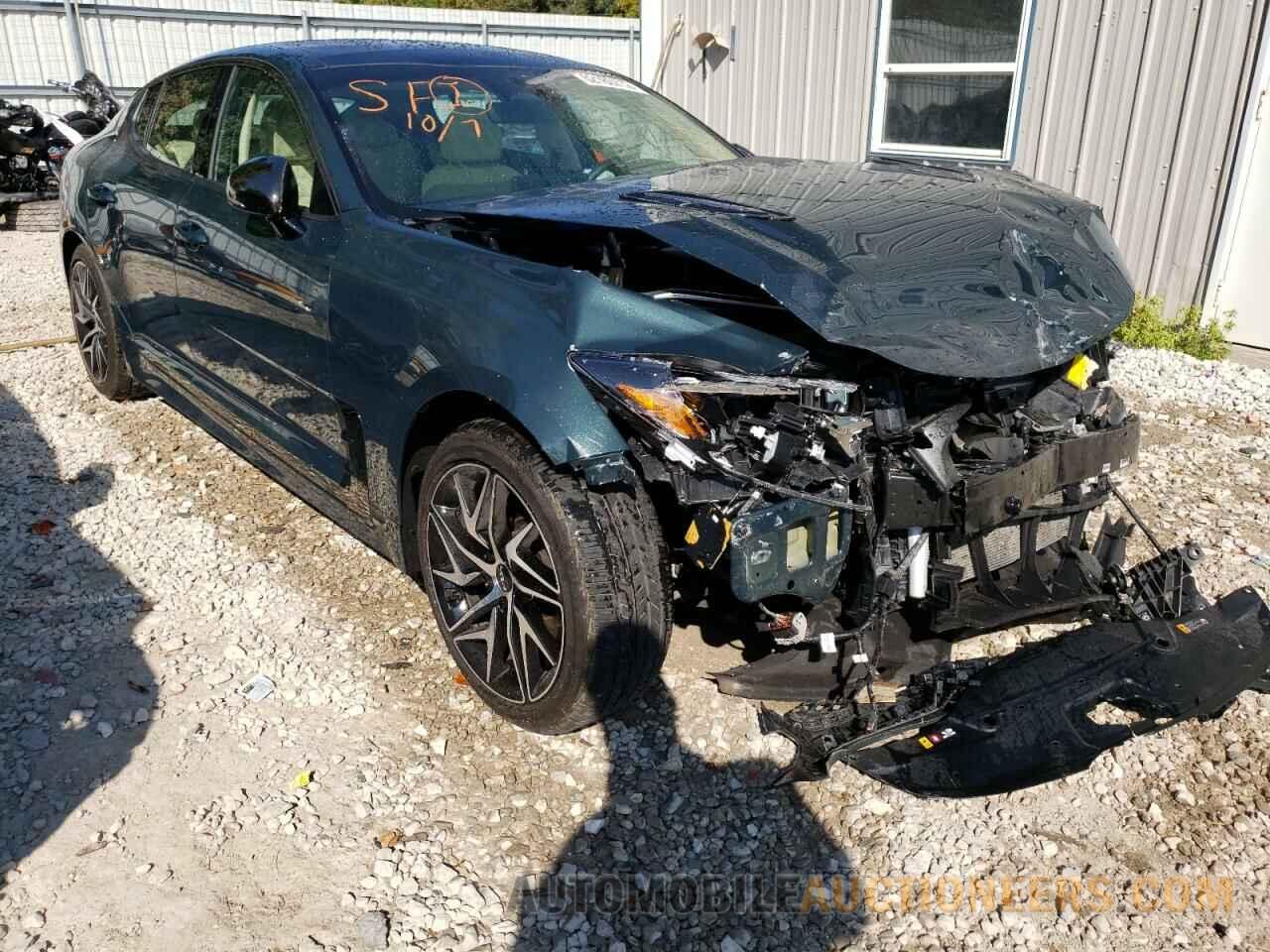 KNAE35LDXN6116283 KIA STINGER 2022