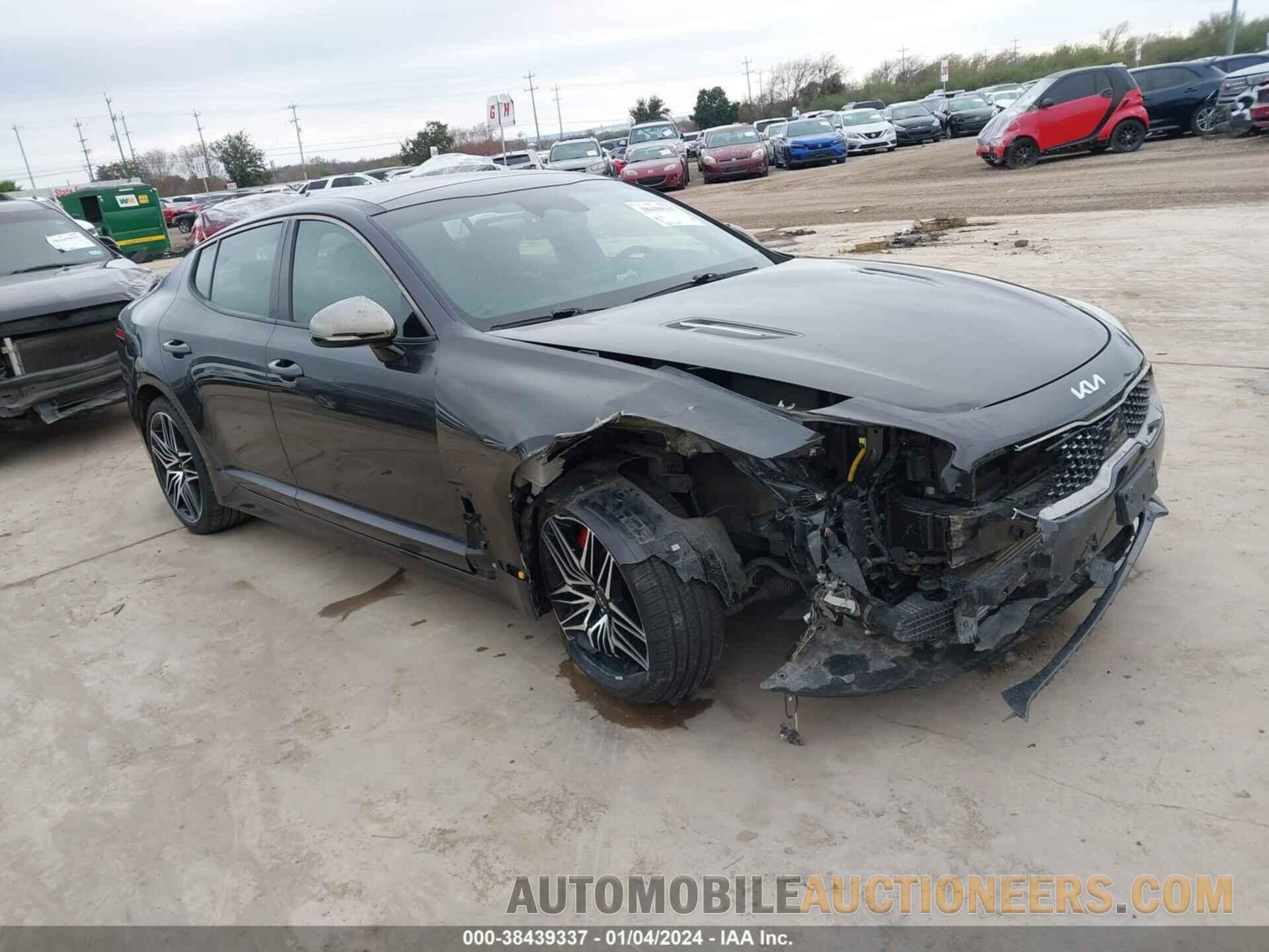 KNAE45LC0N6102008 KIA STINGER 2022