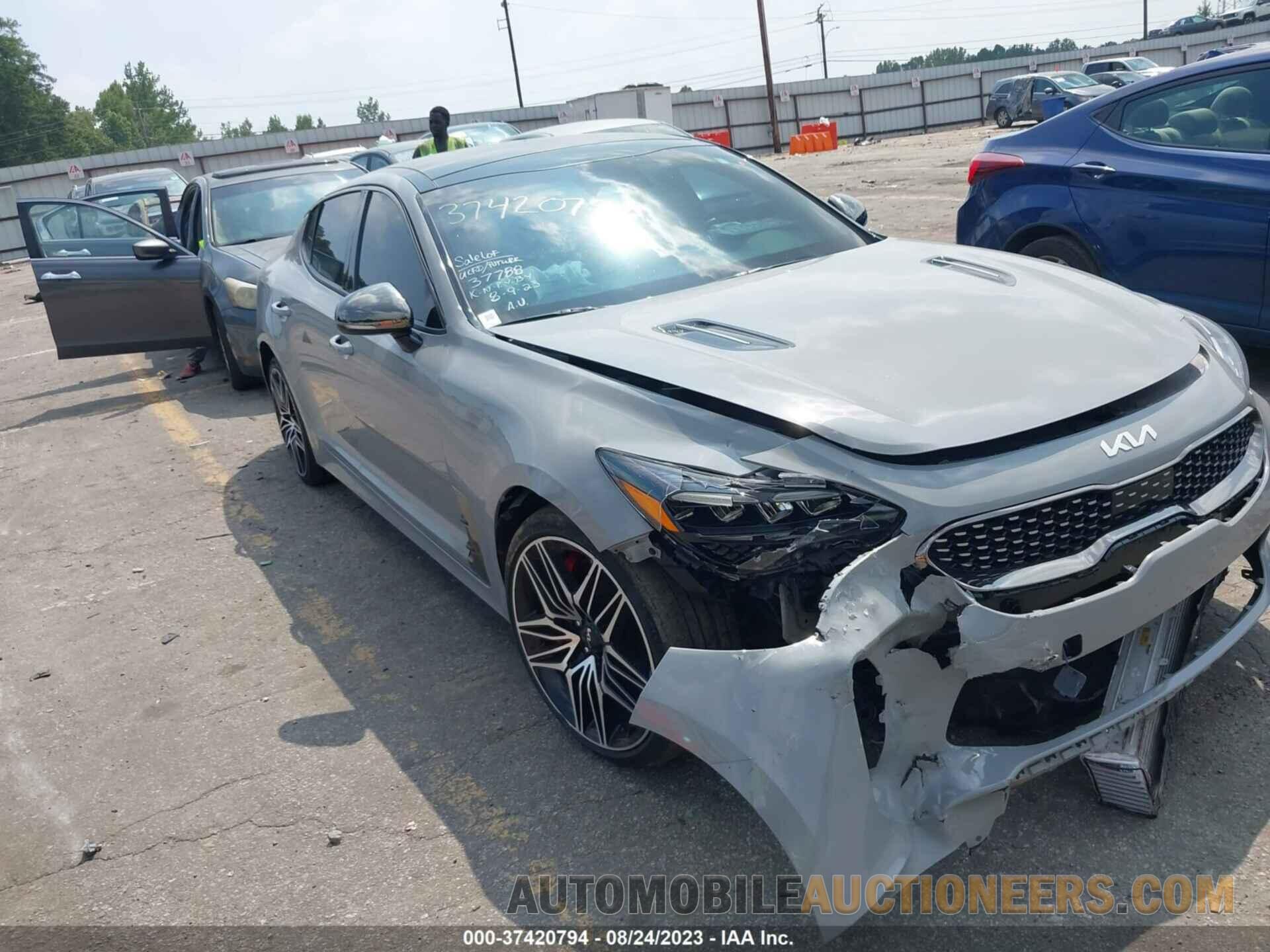 KNAE45LC1N6113017 KIA STINGER 2022