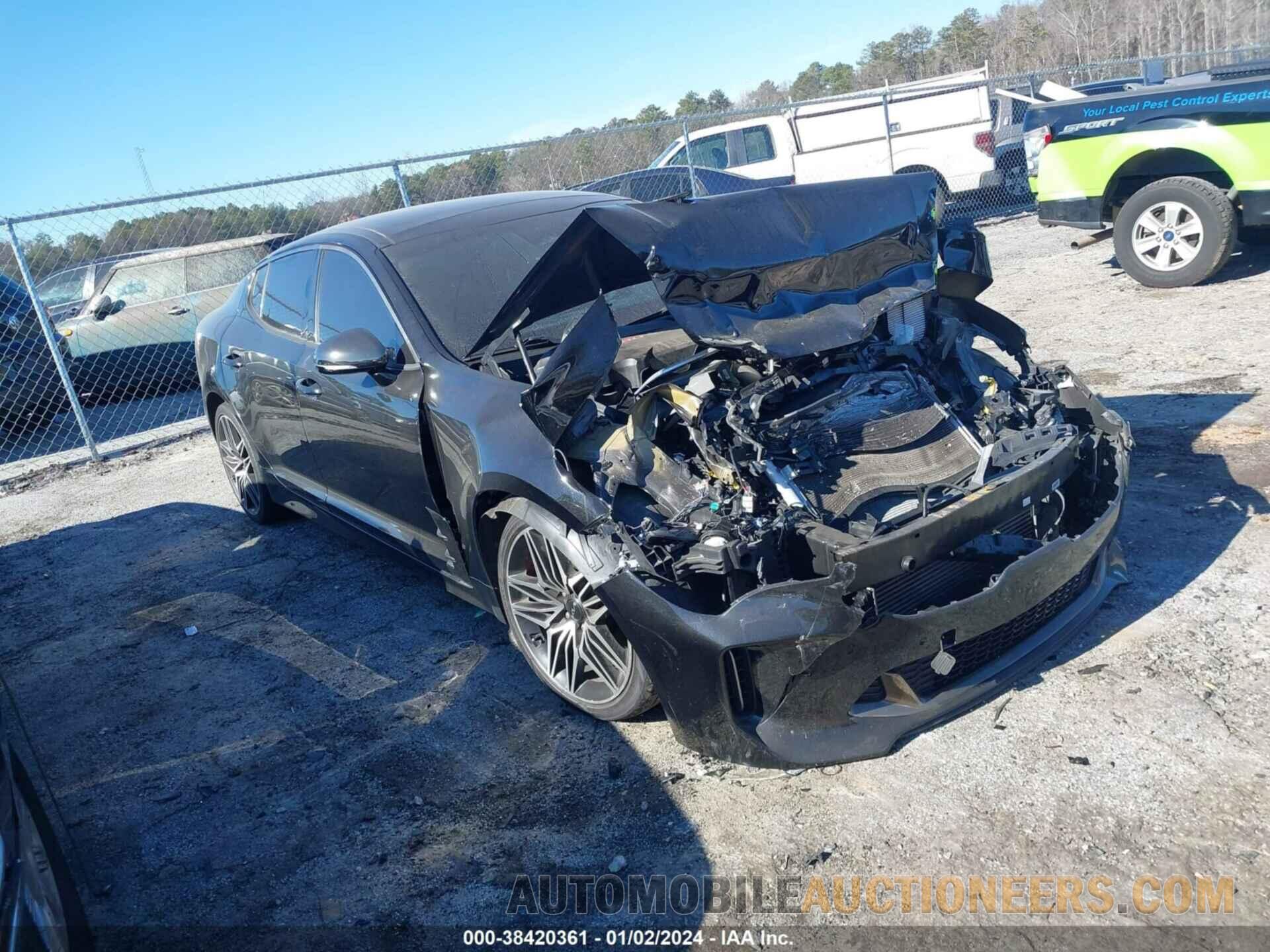 KNAE45LC1N6114555 KIA STINGER 2022