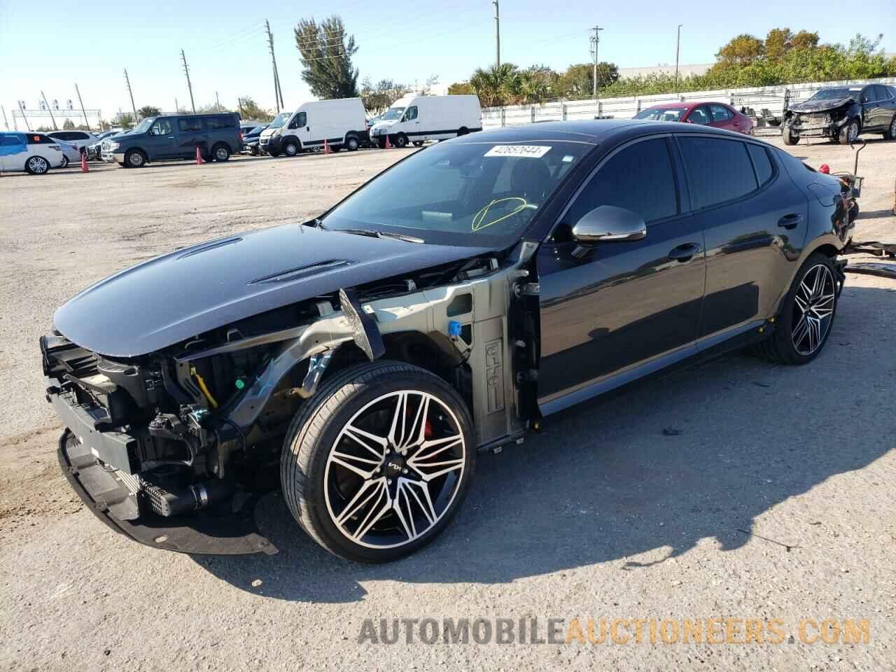 KNAE45LC1N6121442 KIA STINGER 2022